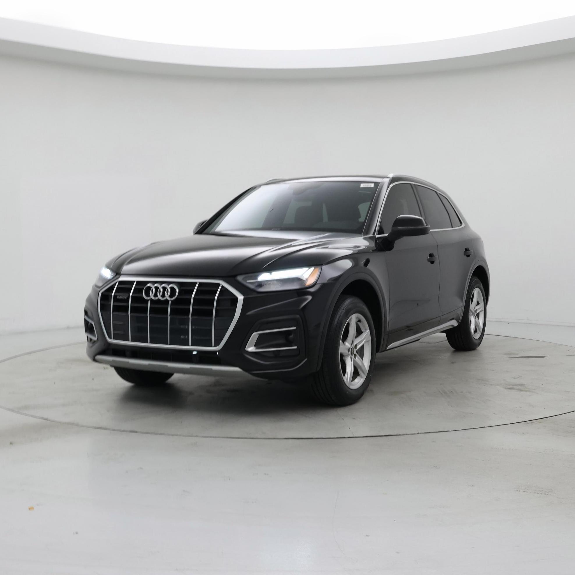 Thumbnail: 2021 Audi Q5 - 4