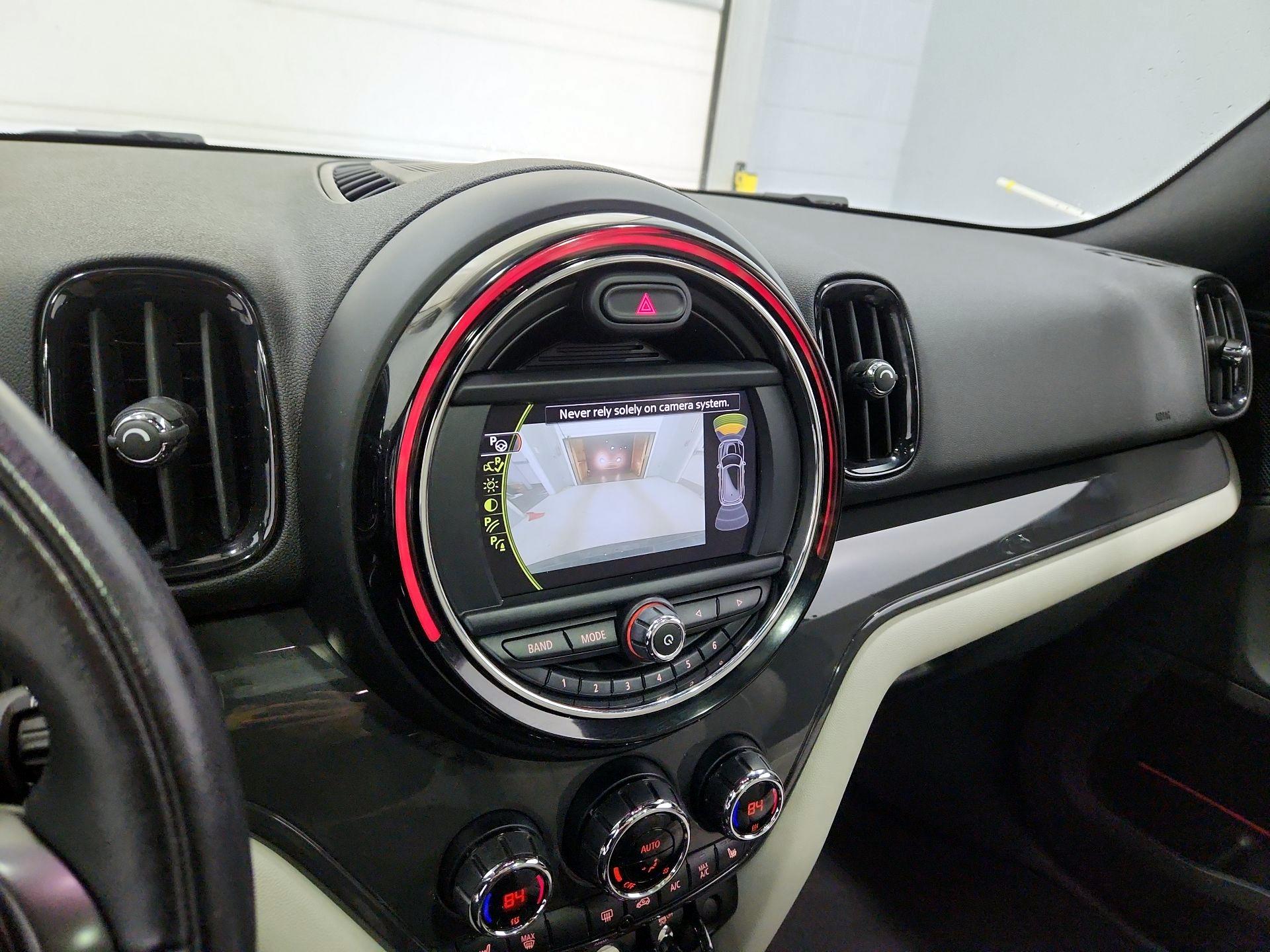 Thumbnail: 2017 MINI Cooper Countryman - 14