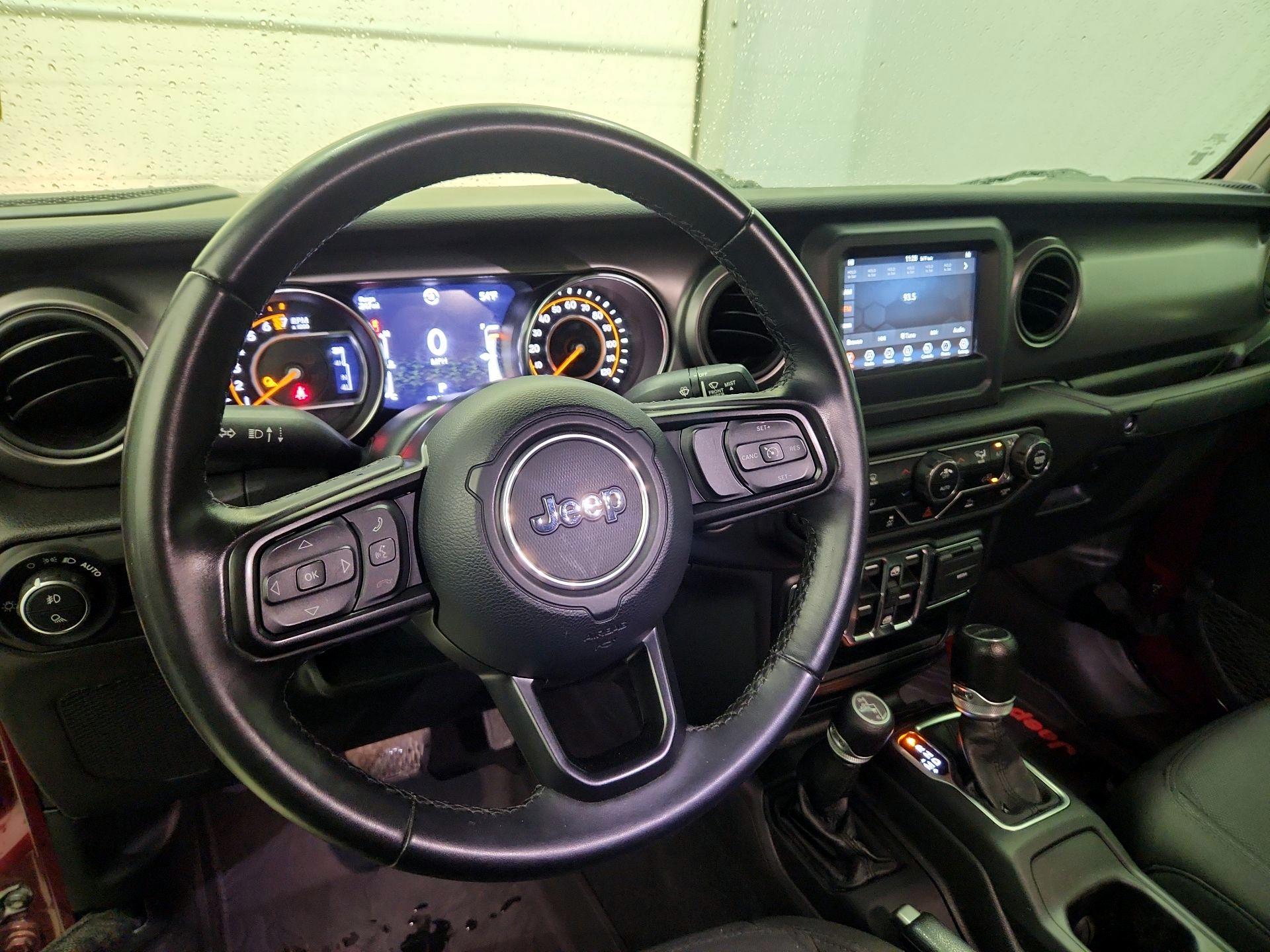 Thumbnail: 2021 Jeep Gladiator - 9