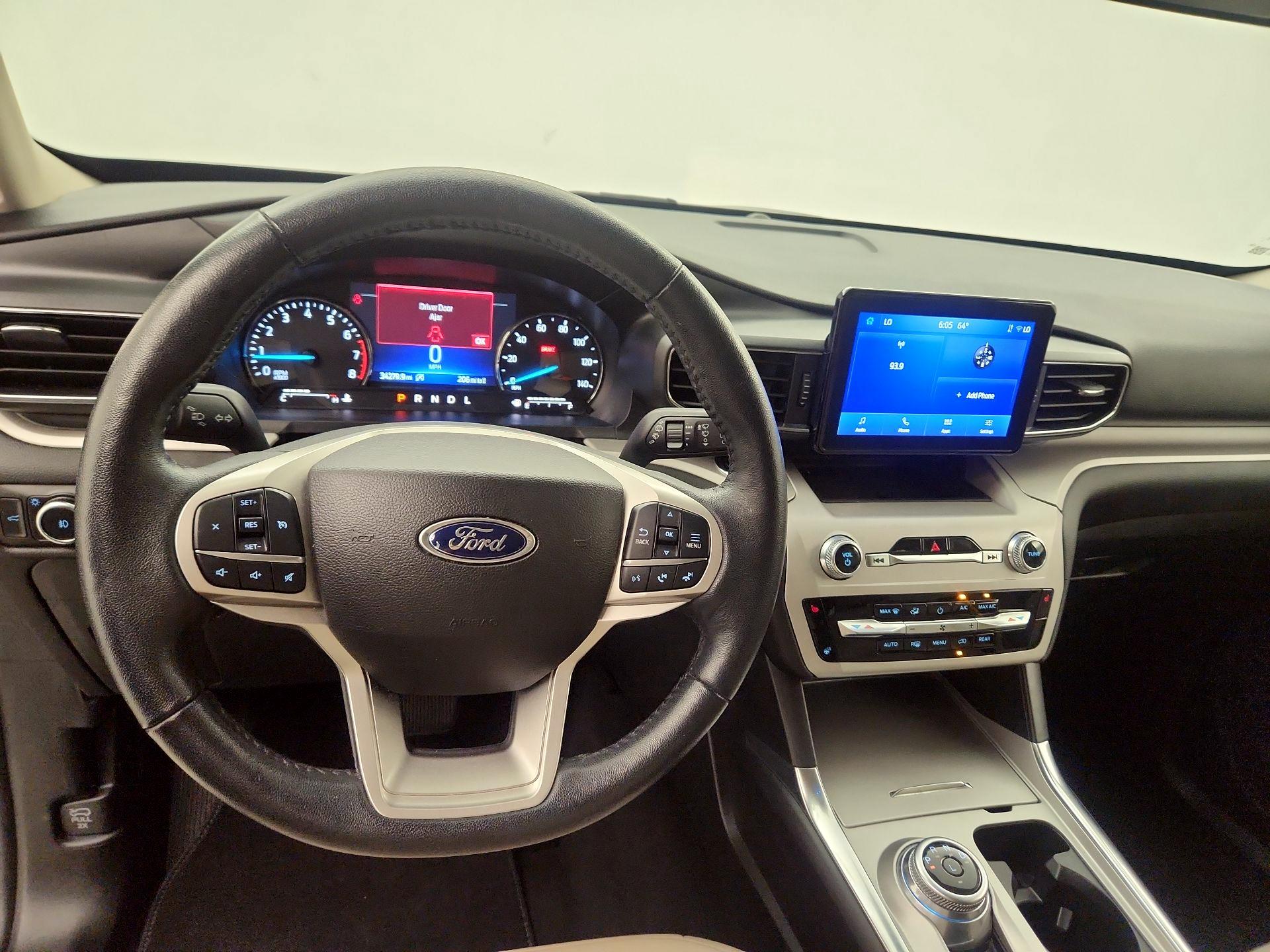 Thumbnail: 2023 Ford Explorer - 10