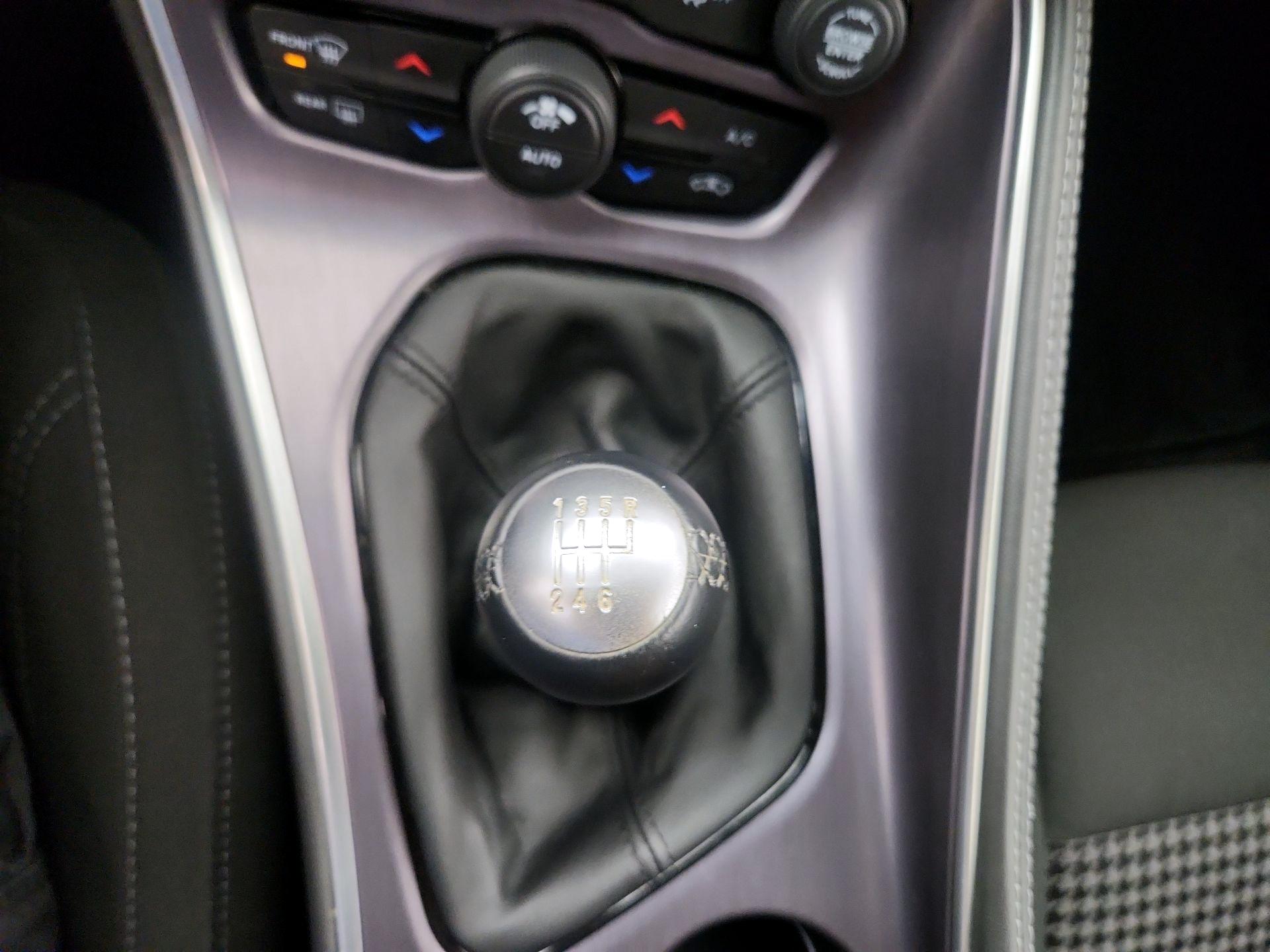 Thumbnail: 2018 Dodge Challenger - 16