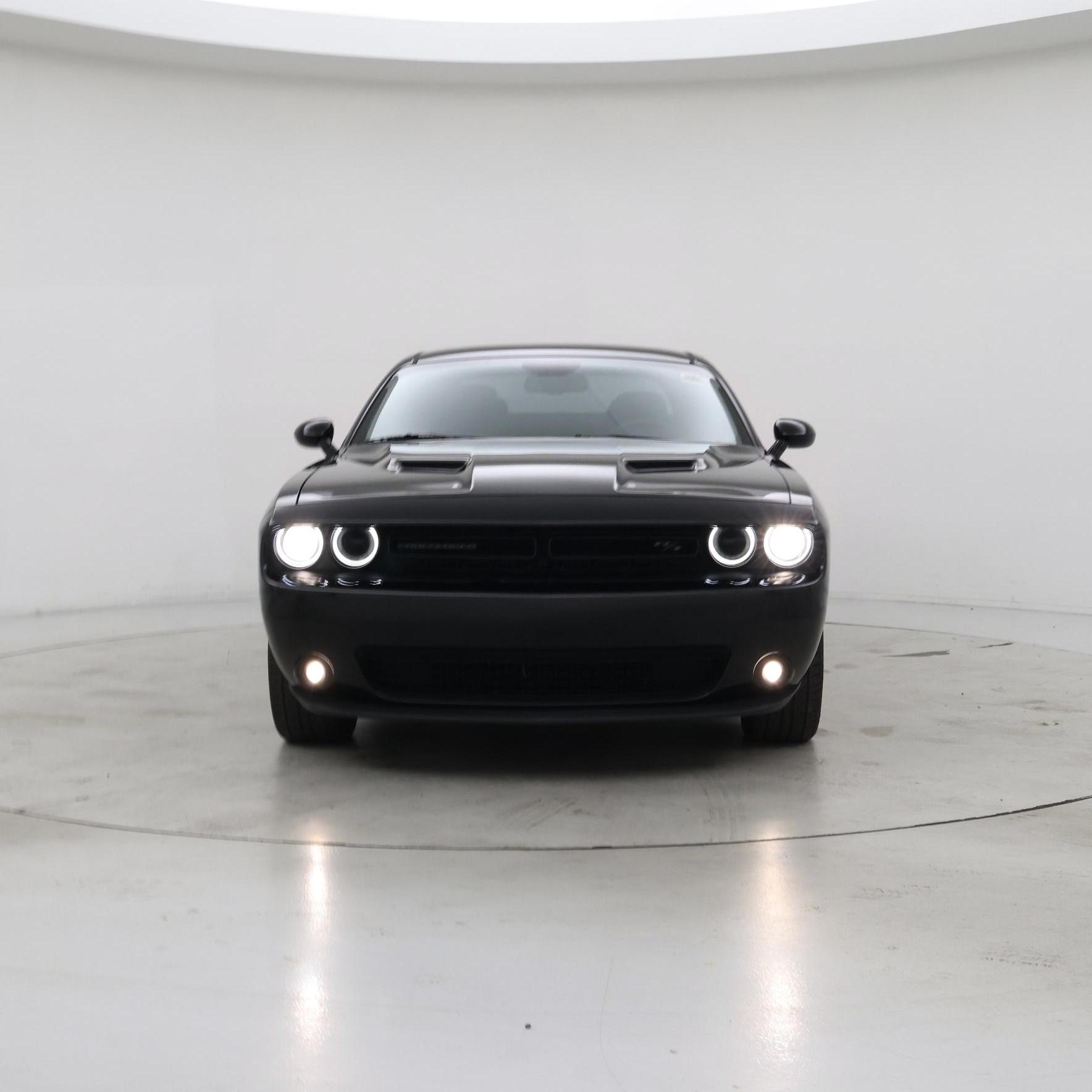 Thumbnail: 2018 Dodge Challenger - 5