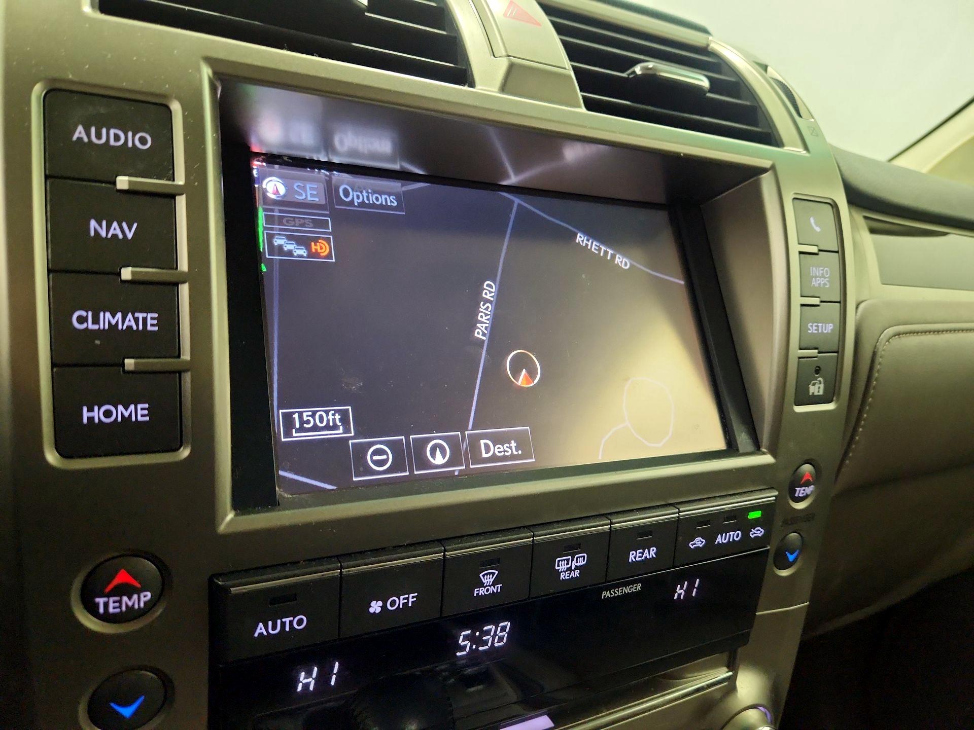 Thumbnail: 2014 Lexus GX - 14