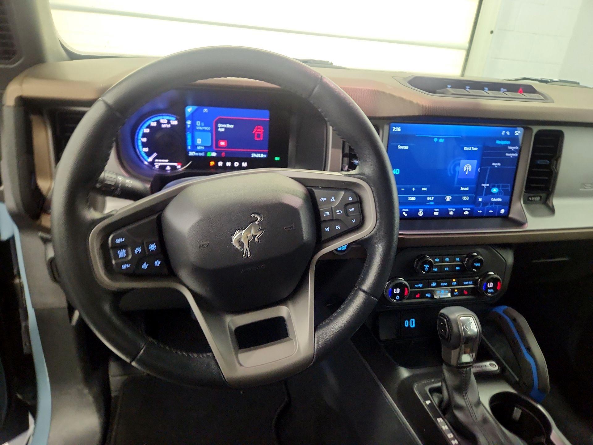 Thumbnail: 2023 Ford Bronco - 10