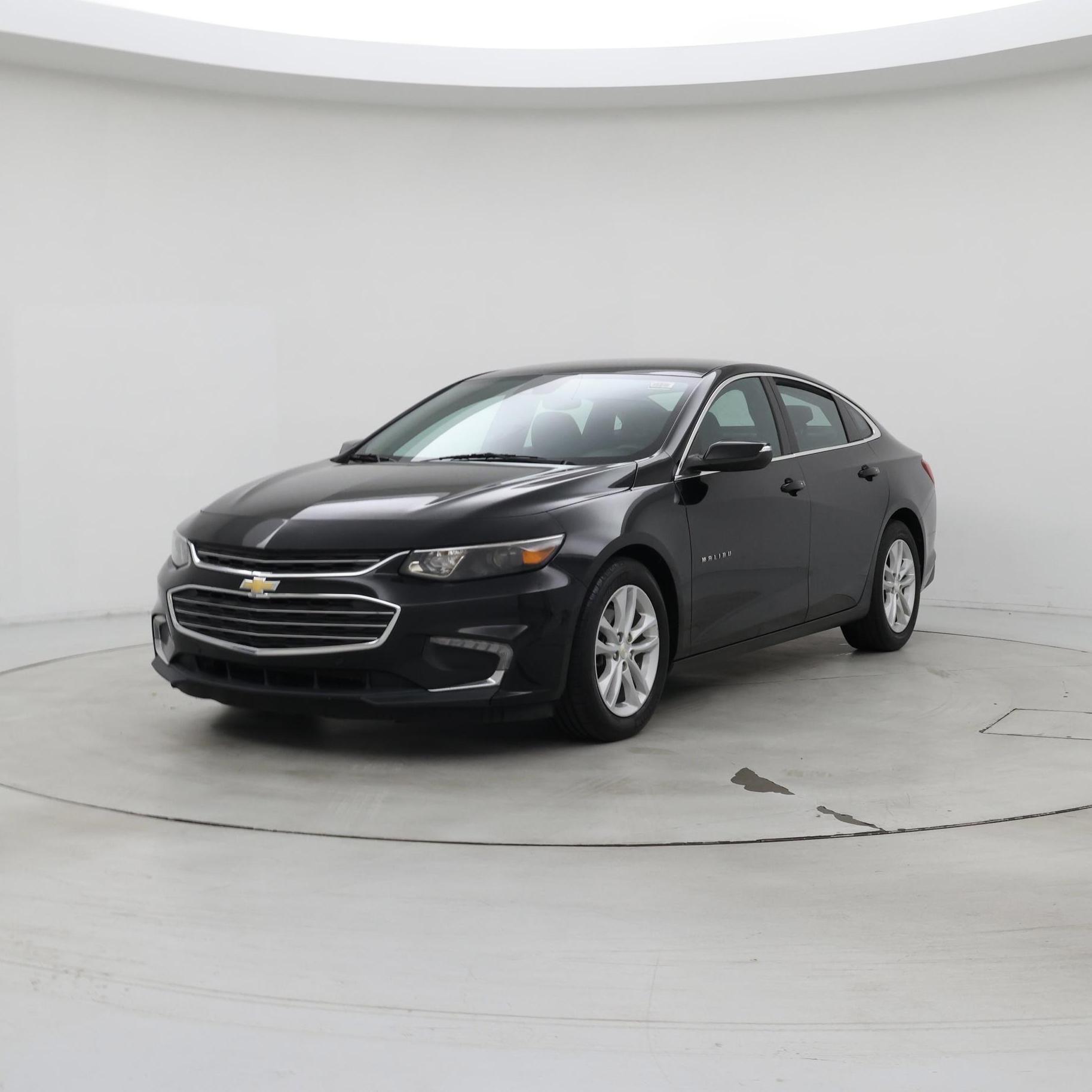 Thumbnail: 2017 Chevrolet Malibu - 4