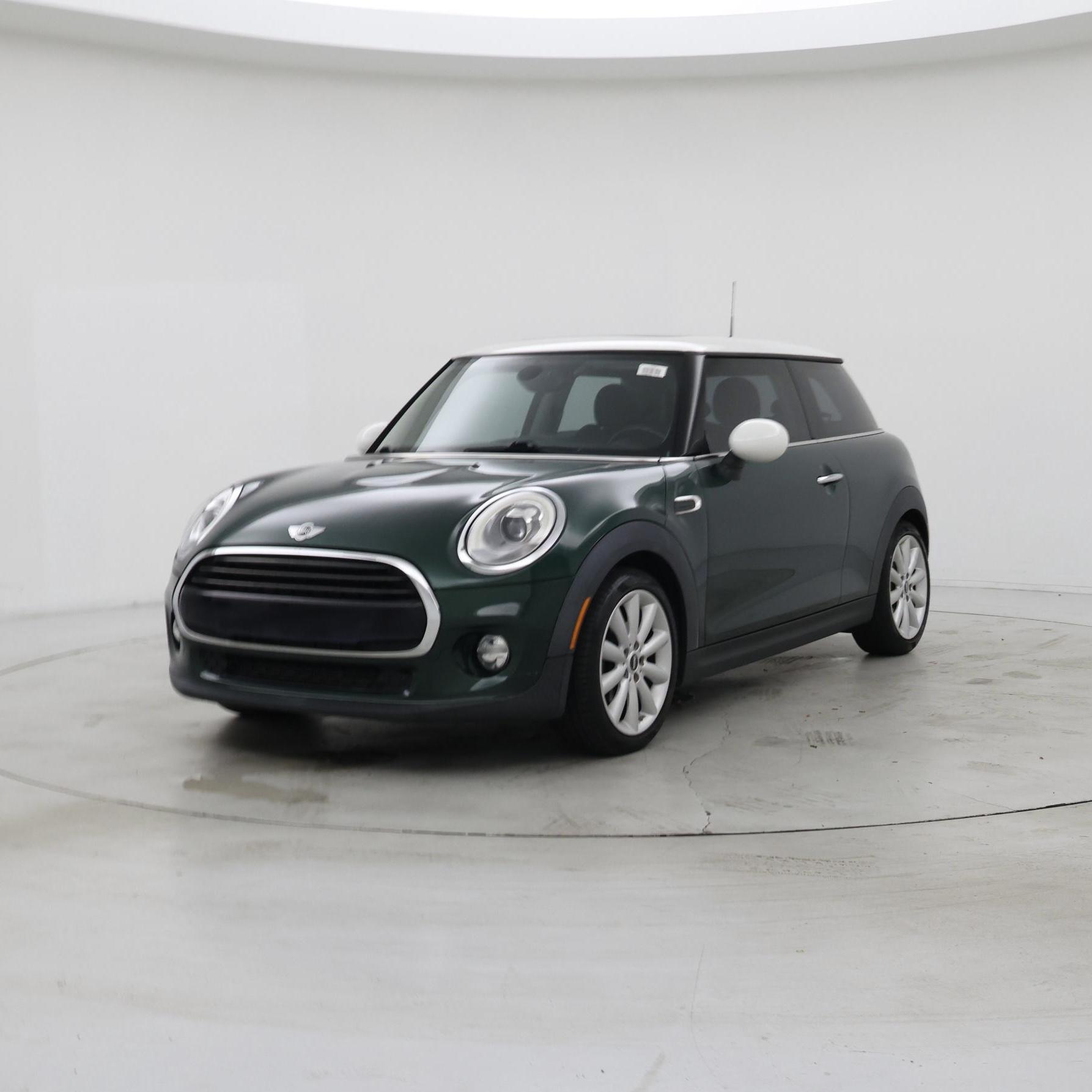 Thumbnail: 2016 MINI Cooper Hardtop - 4
