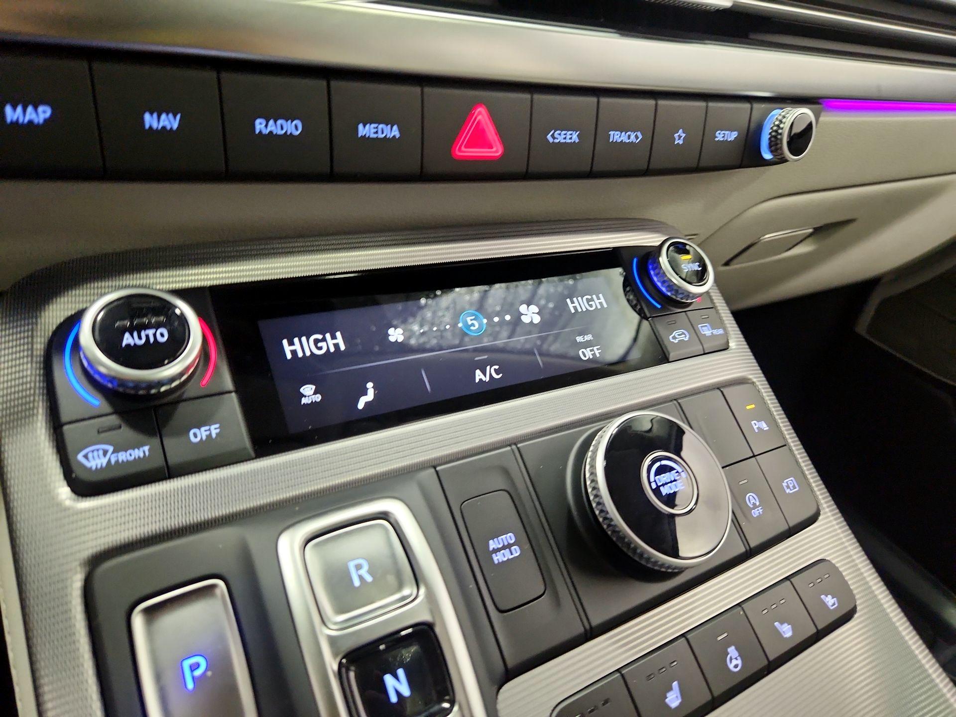 Thumbnail: 2024 Hyundai Palisade - 17