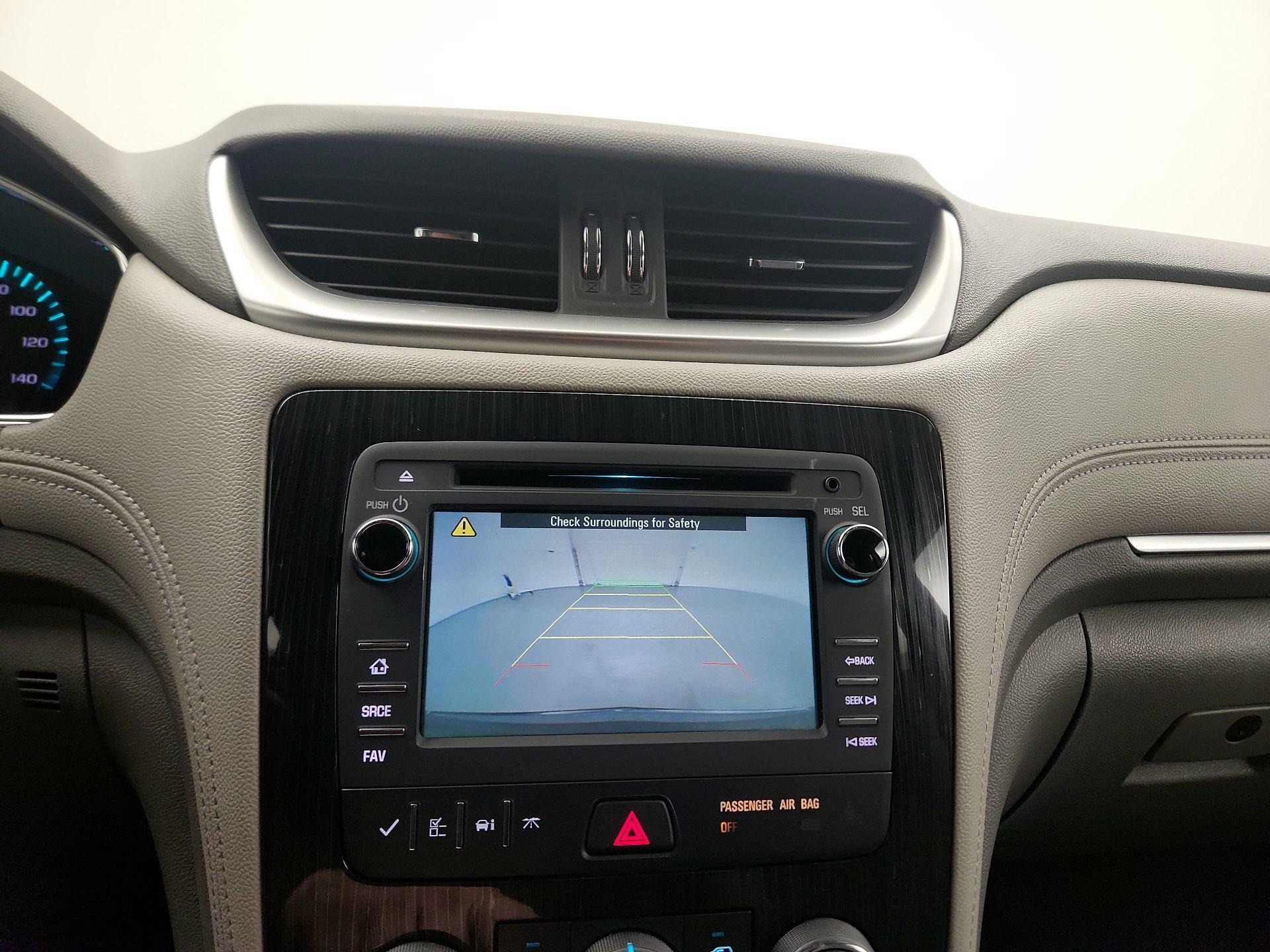 Thumbnail: 2017 Chevrolet Traverse - 12