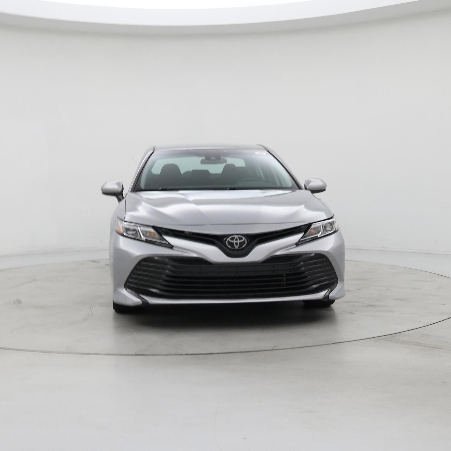 Thumbnail: 2019 Toyota Camry - 5