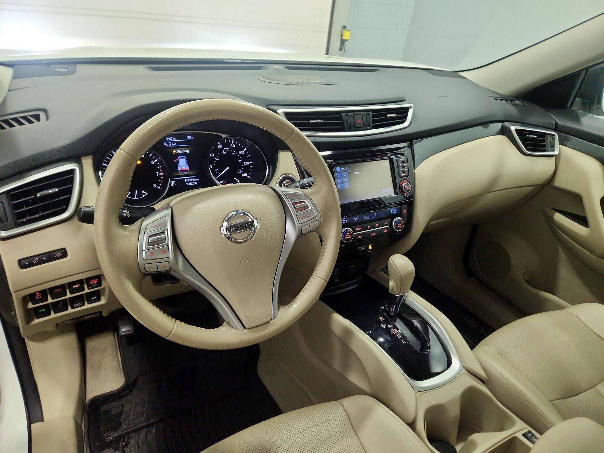 Thumbnail: 2015 Nissan Rogue - 9