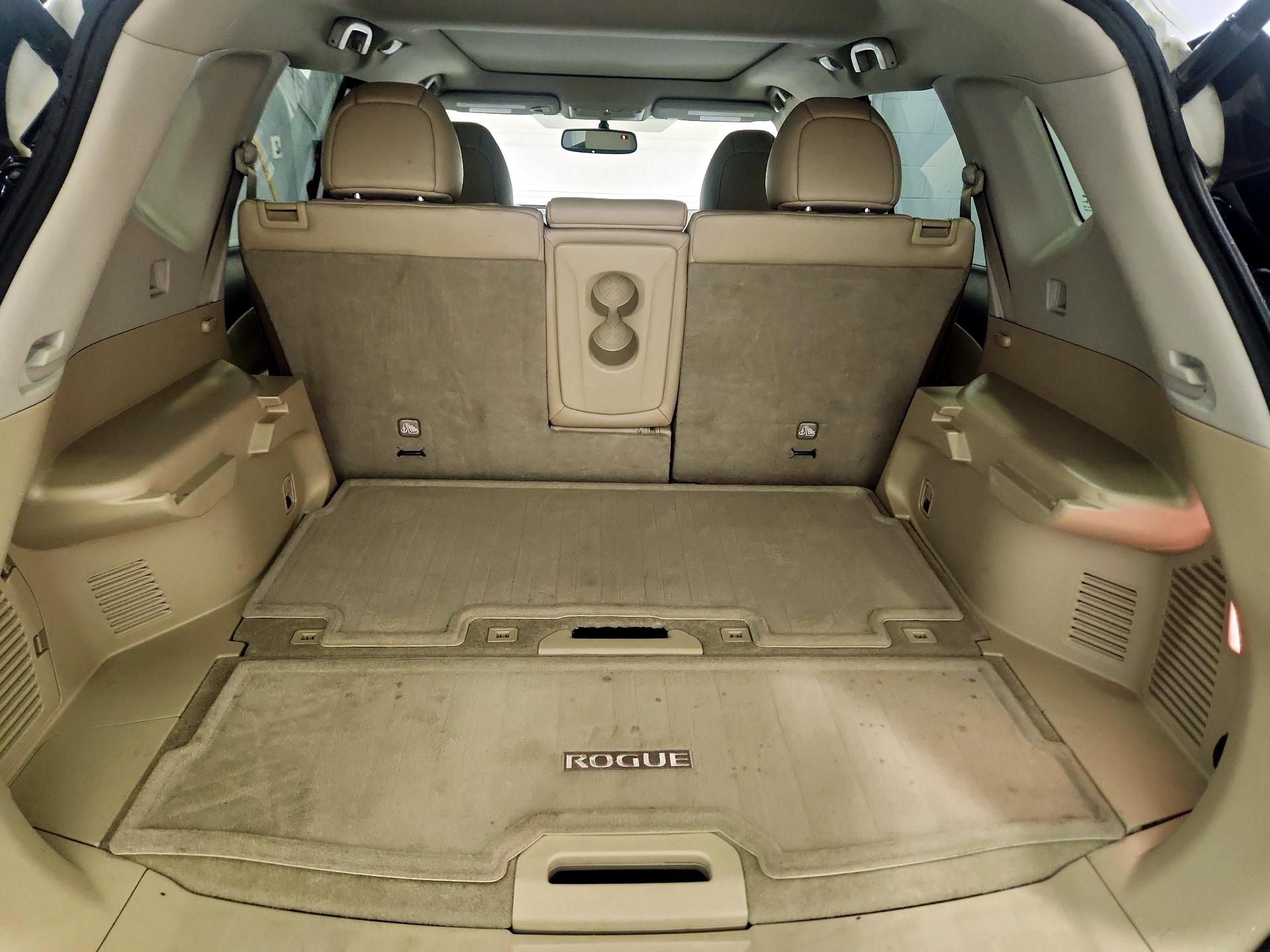 Thumbnail: 2015 Nissan Rogue - 20