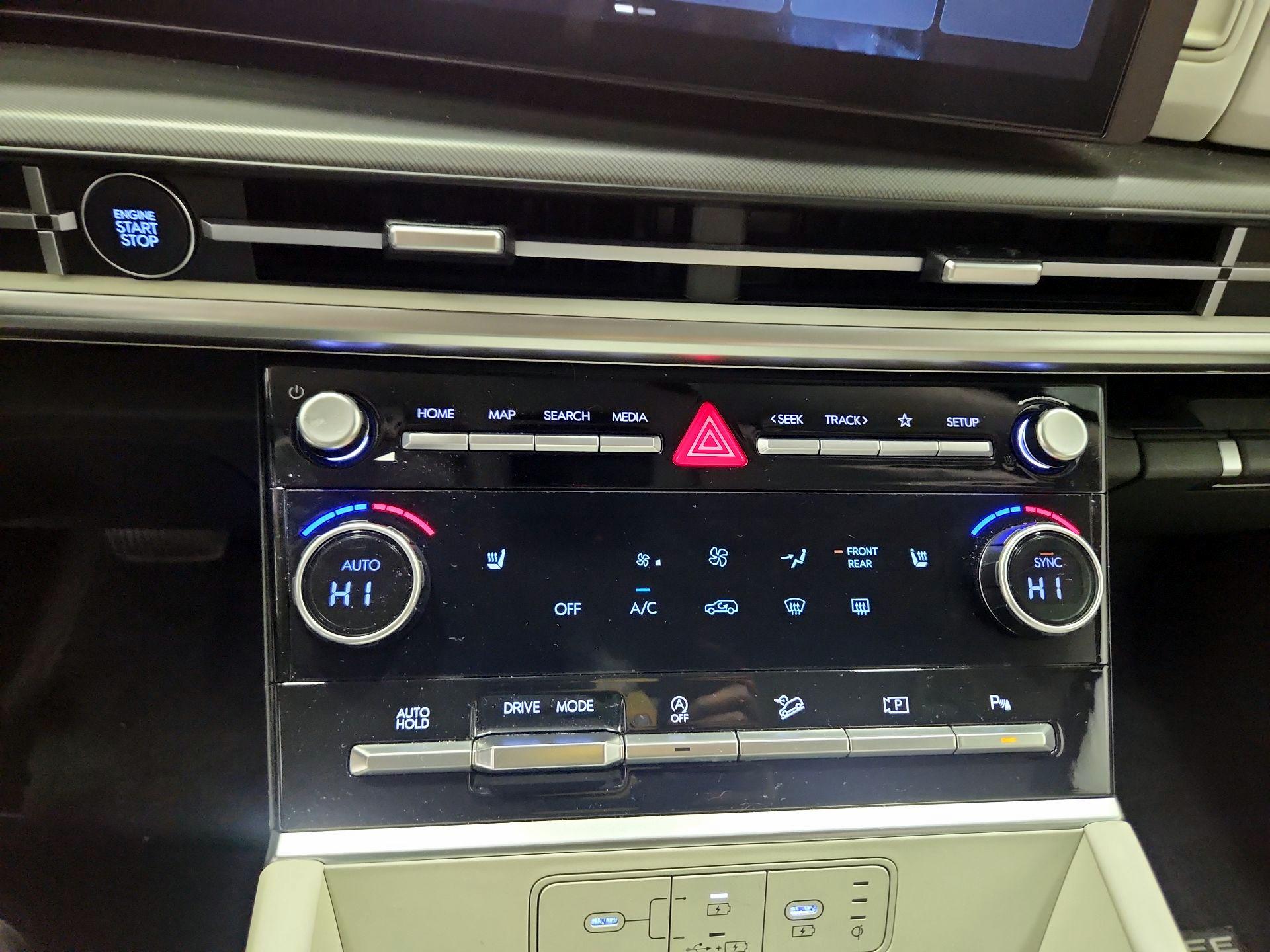 Thumbnail: 2024 Hyundai Santa Fe - 15