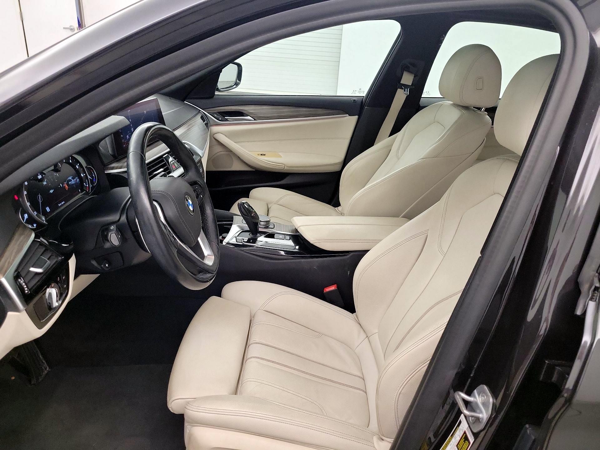 Thumbnail: 2019 BMW 5 Series - 9