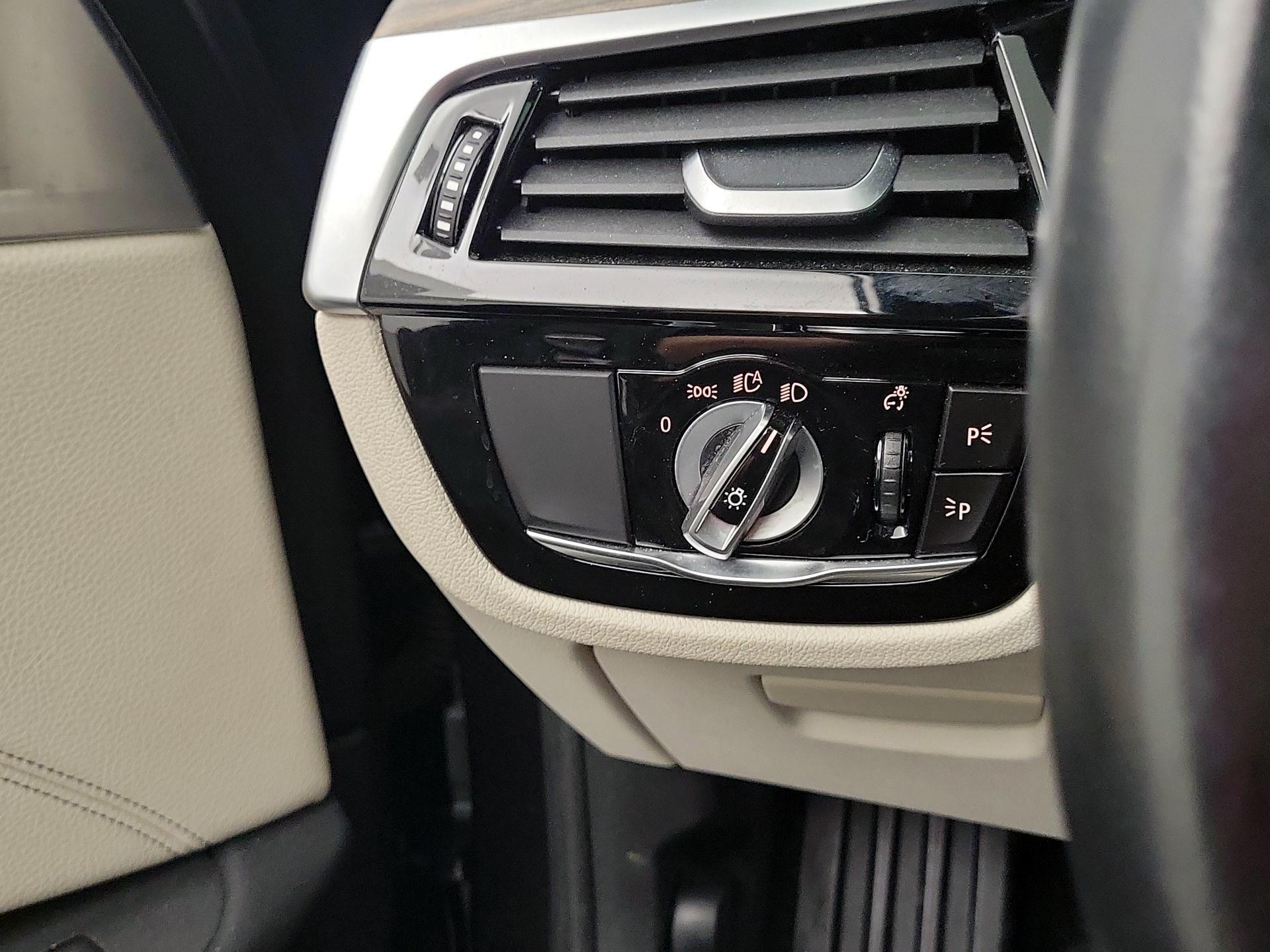 Thumbnail: 2019 BMW 5 Series - 11