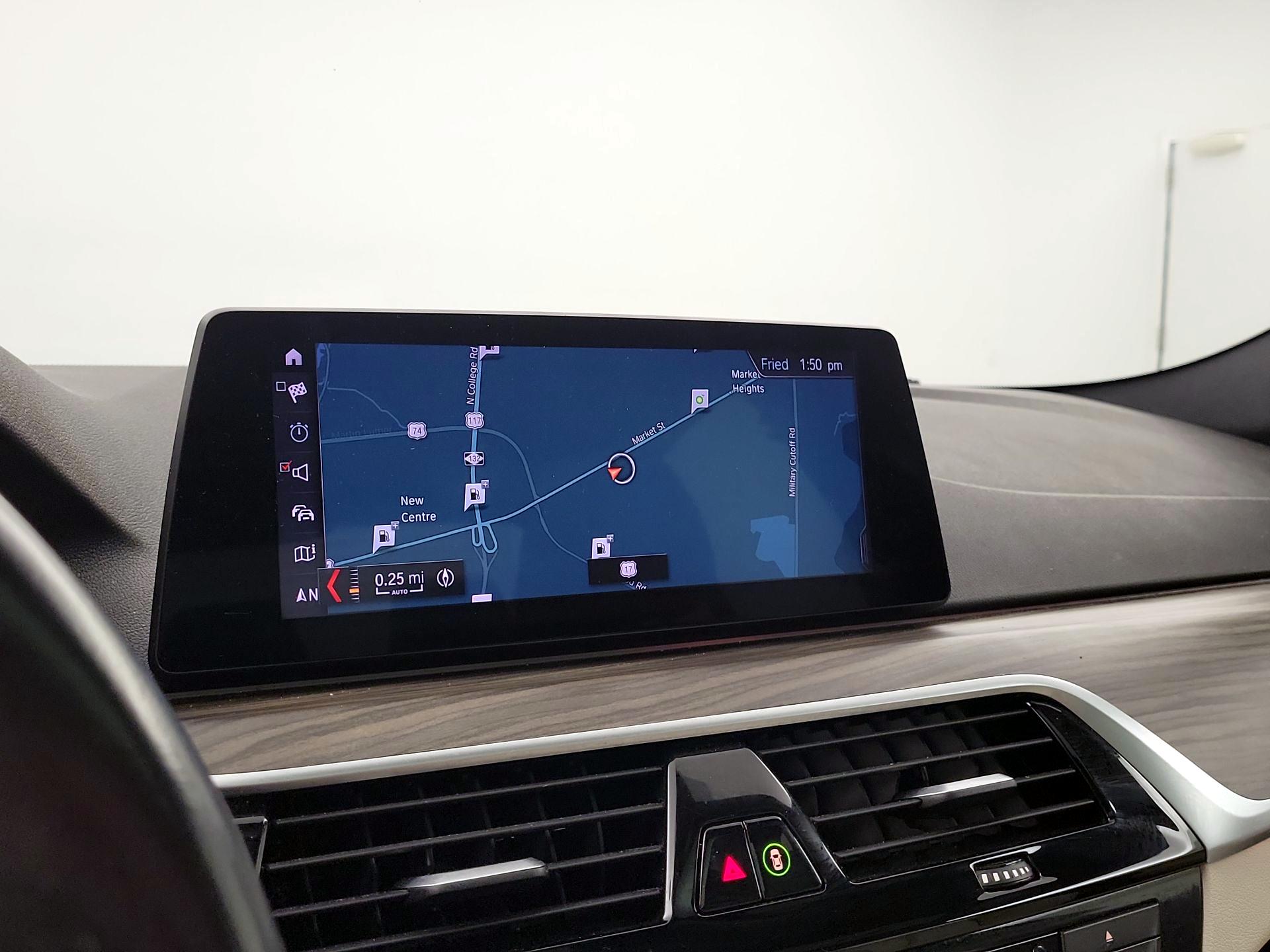 Thumbnail: 2019 BMW 5 Series - 12