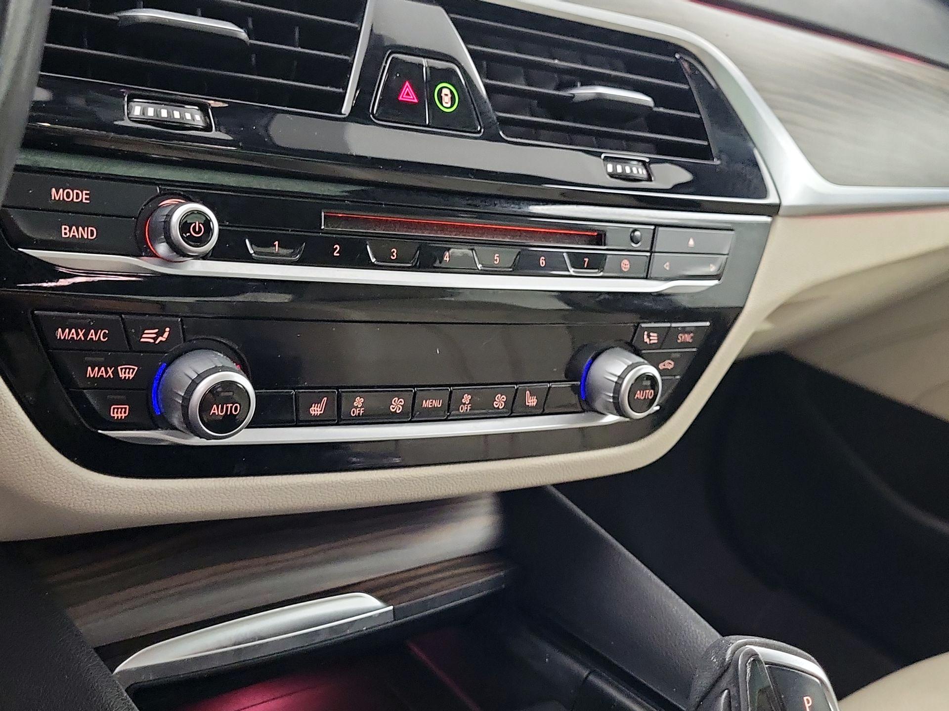 Thumbnail: 2019 BMW 5 Series - 15