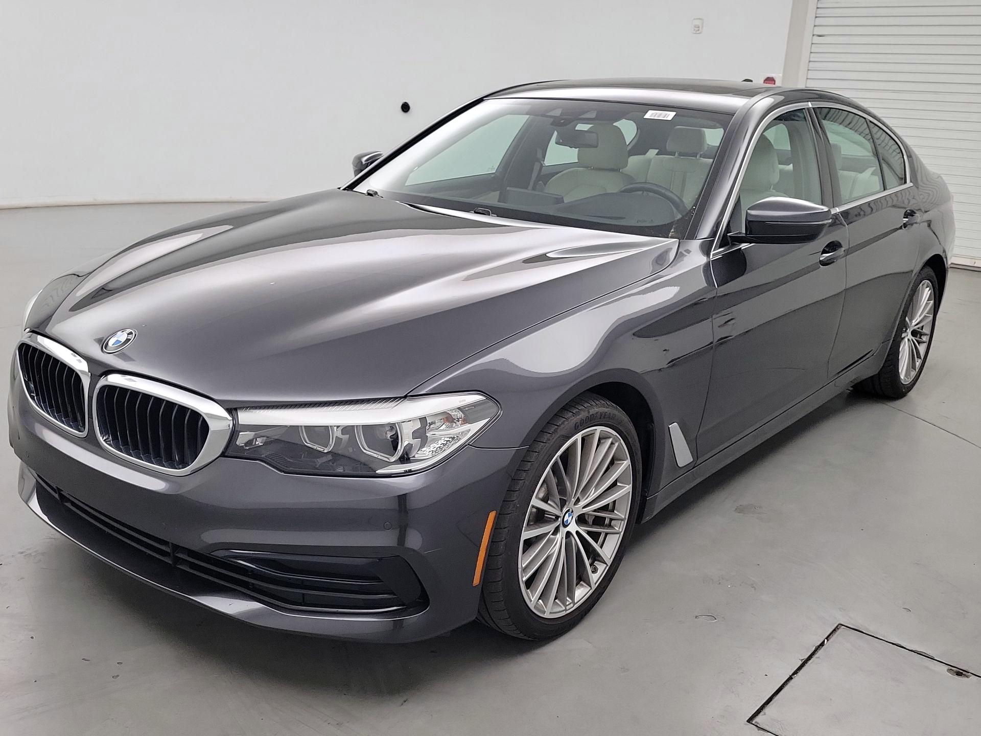 Thumbnail: 2019 BMW 5 Series - 3
