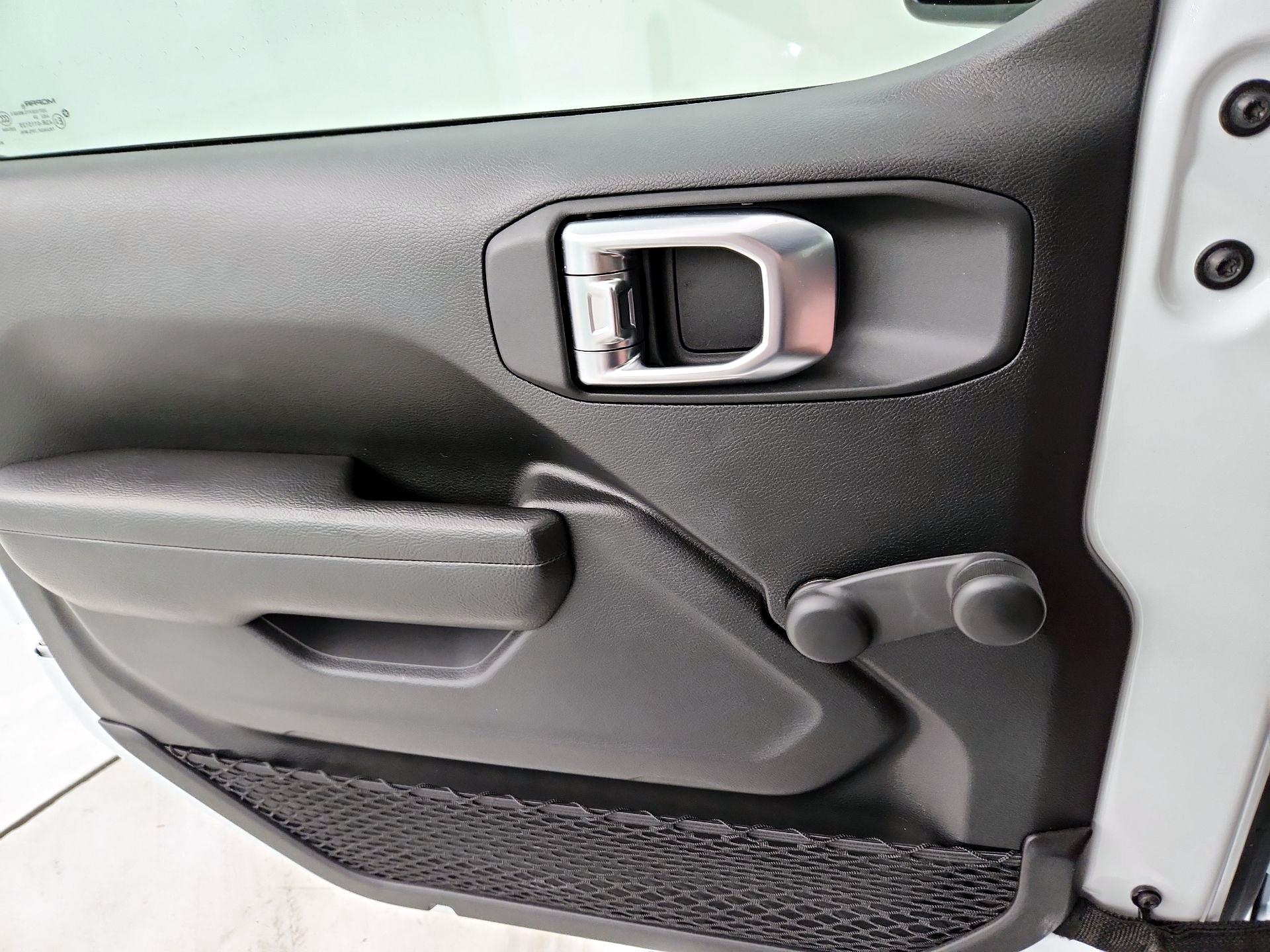 Thumbnail: 2024 Jeep Wrangler - 12