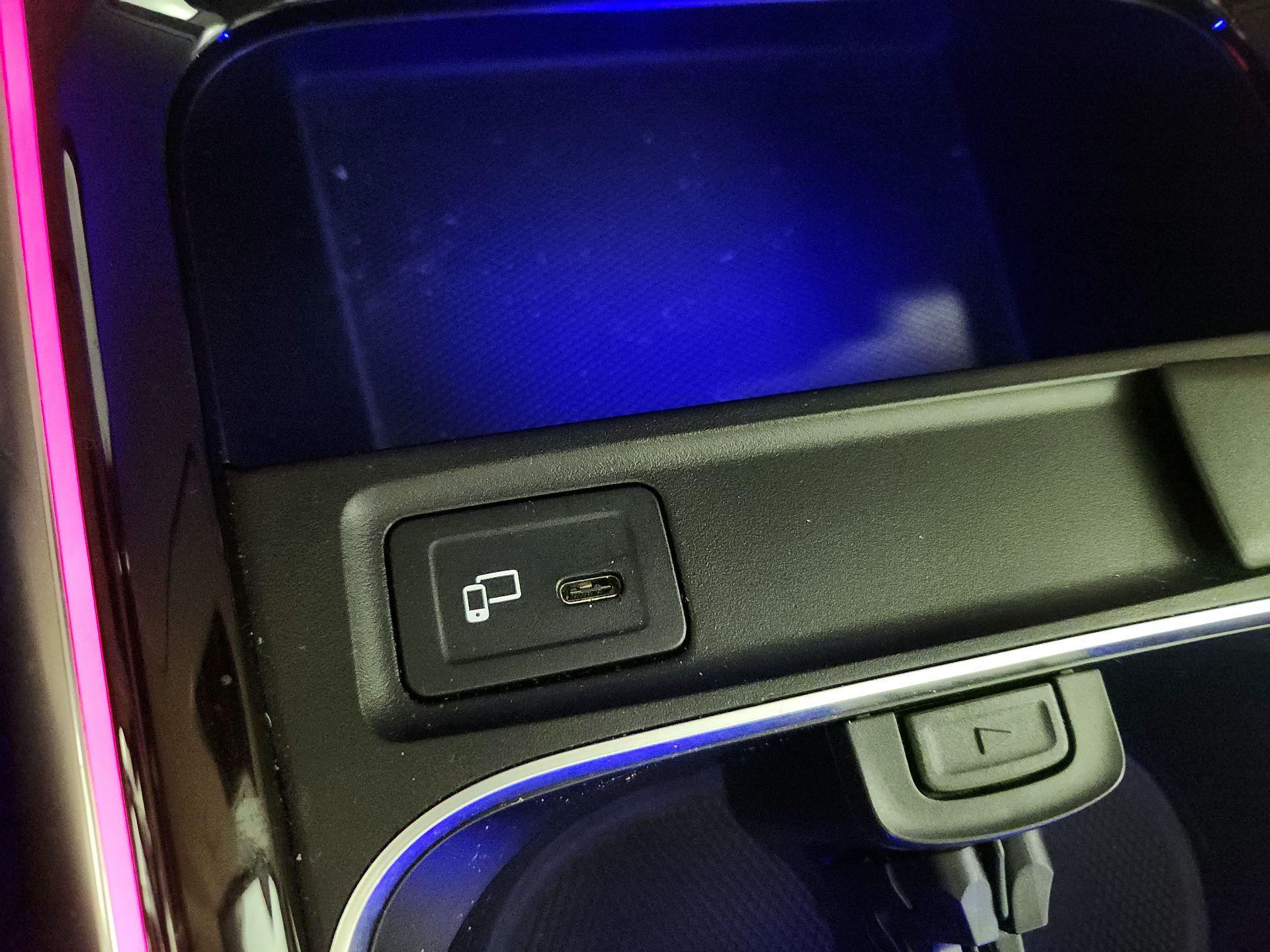 Thumbnail: 2023 Mercedes-Benz GLA - 18