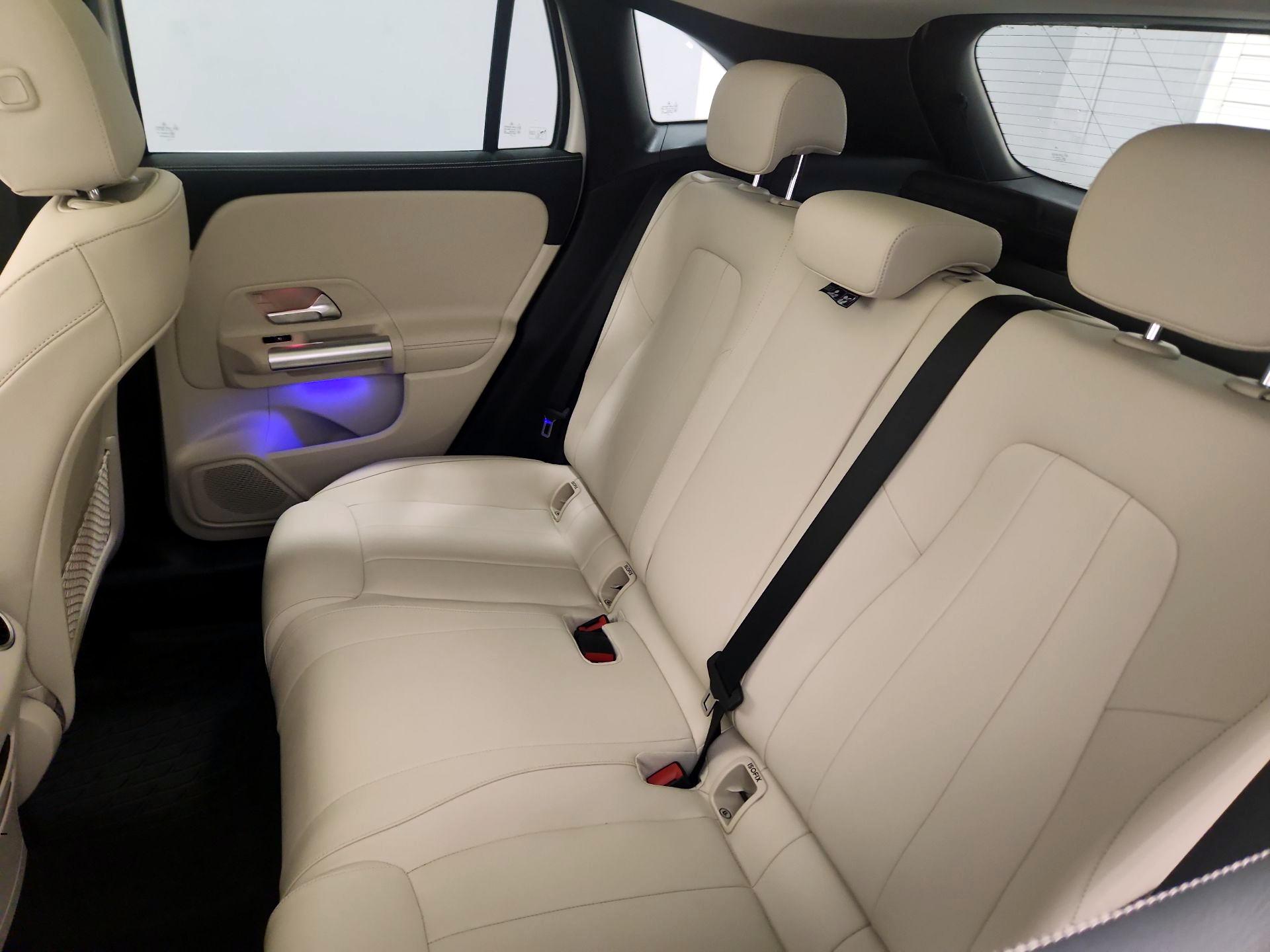 Thumbnail: 2023 Mercedes-Benz GLA - 19