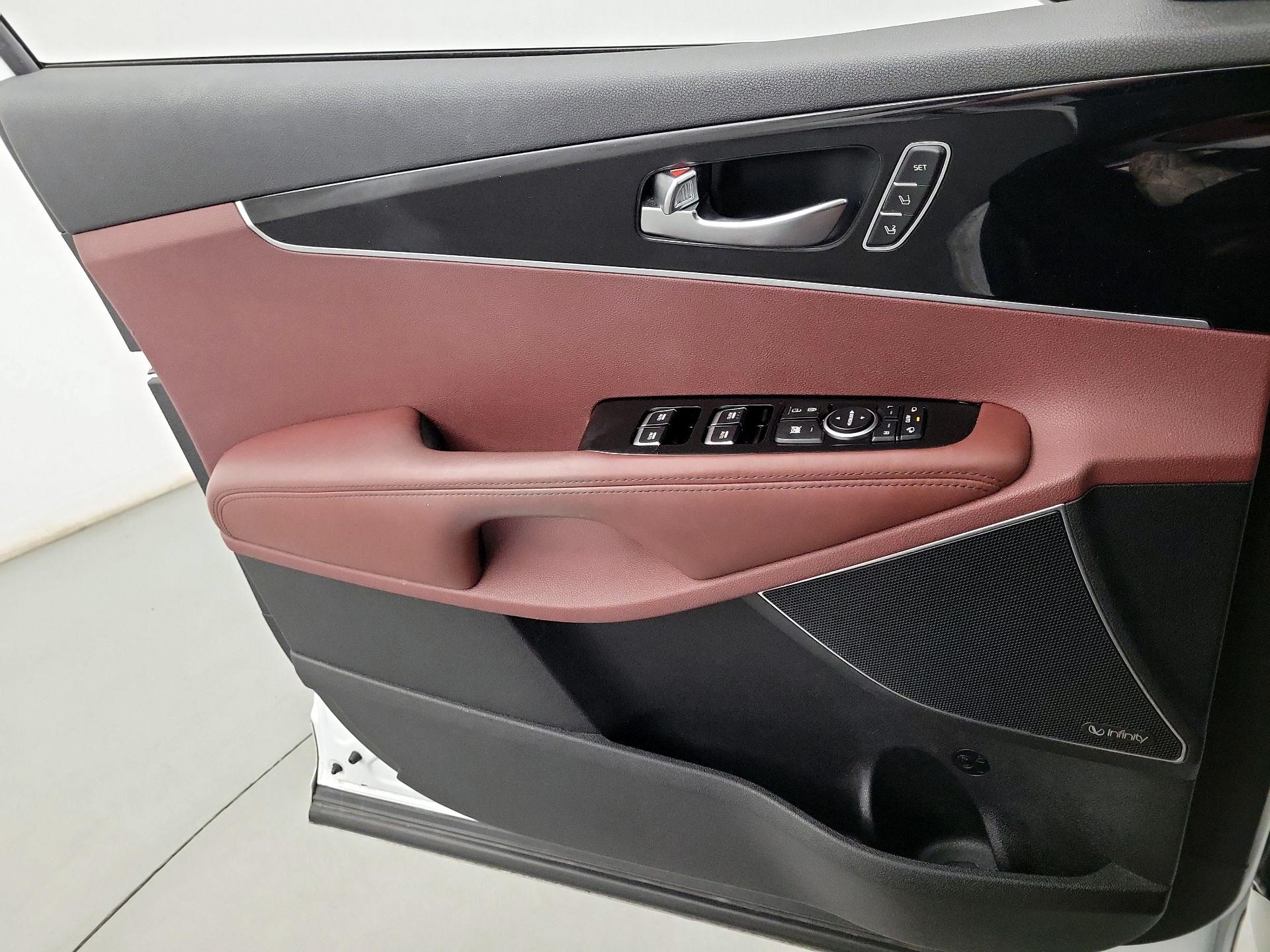 Thumbnail: 2016 Kia Sorento - 10