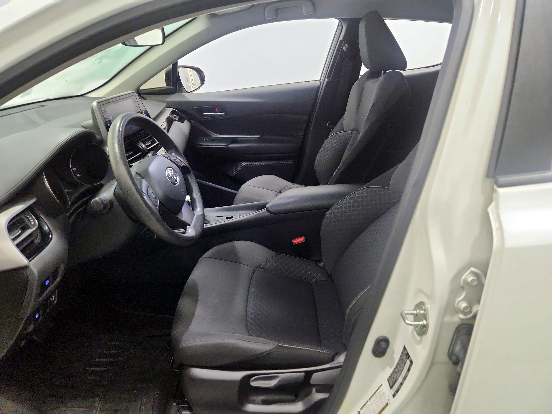 Thumbnail: 2021 Toyota C-HR - 11