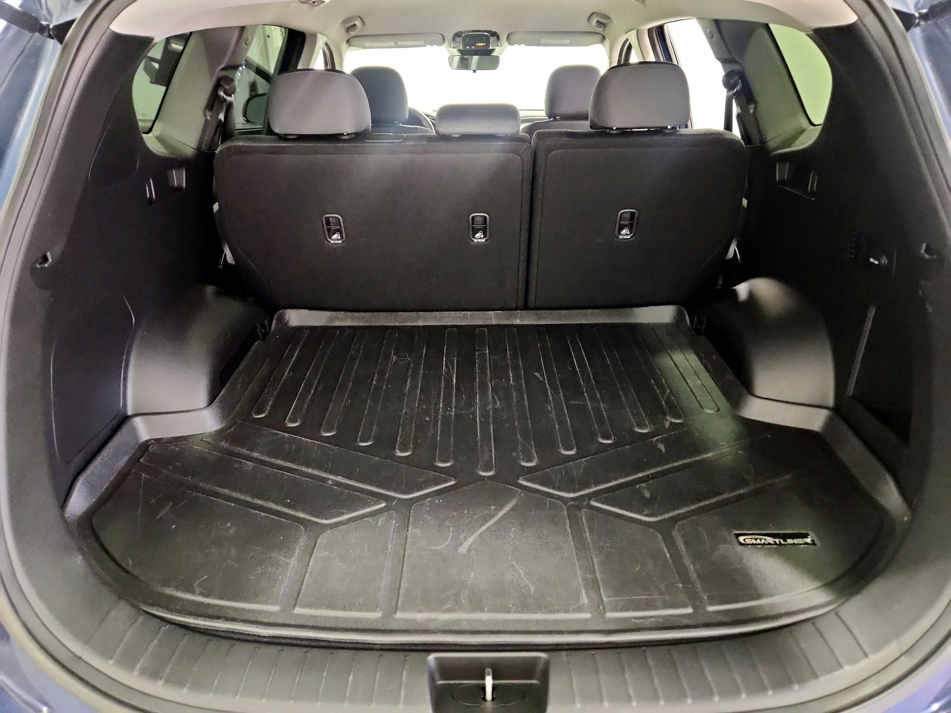 Thumbnail: 2021 Hyundai Santa Fe - 20