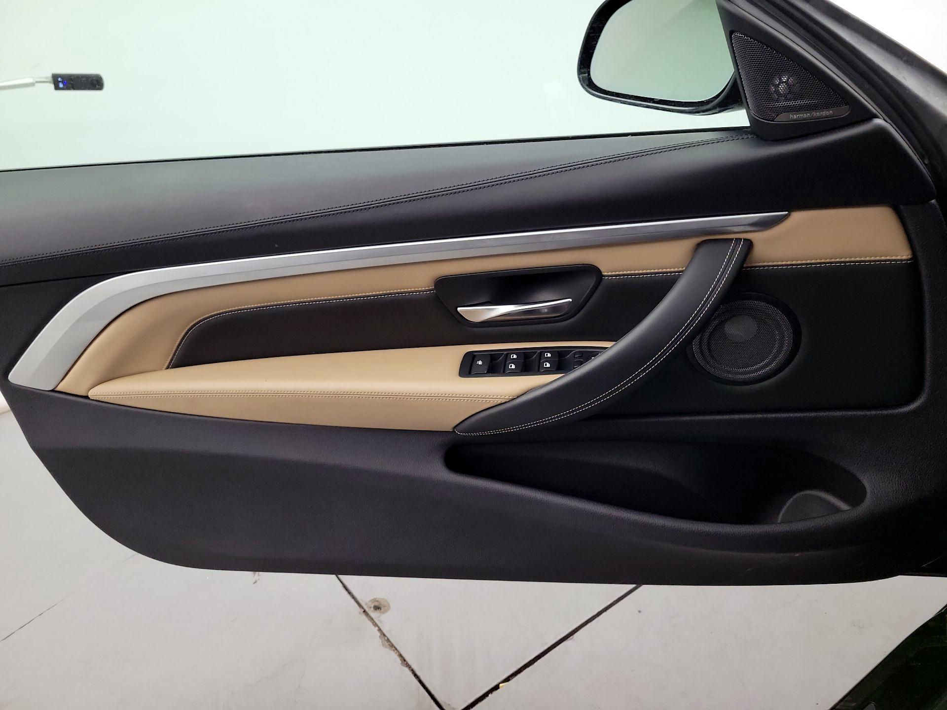 Thumbnail: 2015 BMW M4 - 10