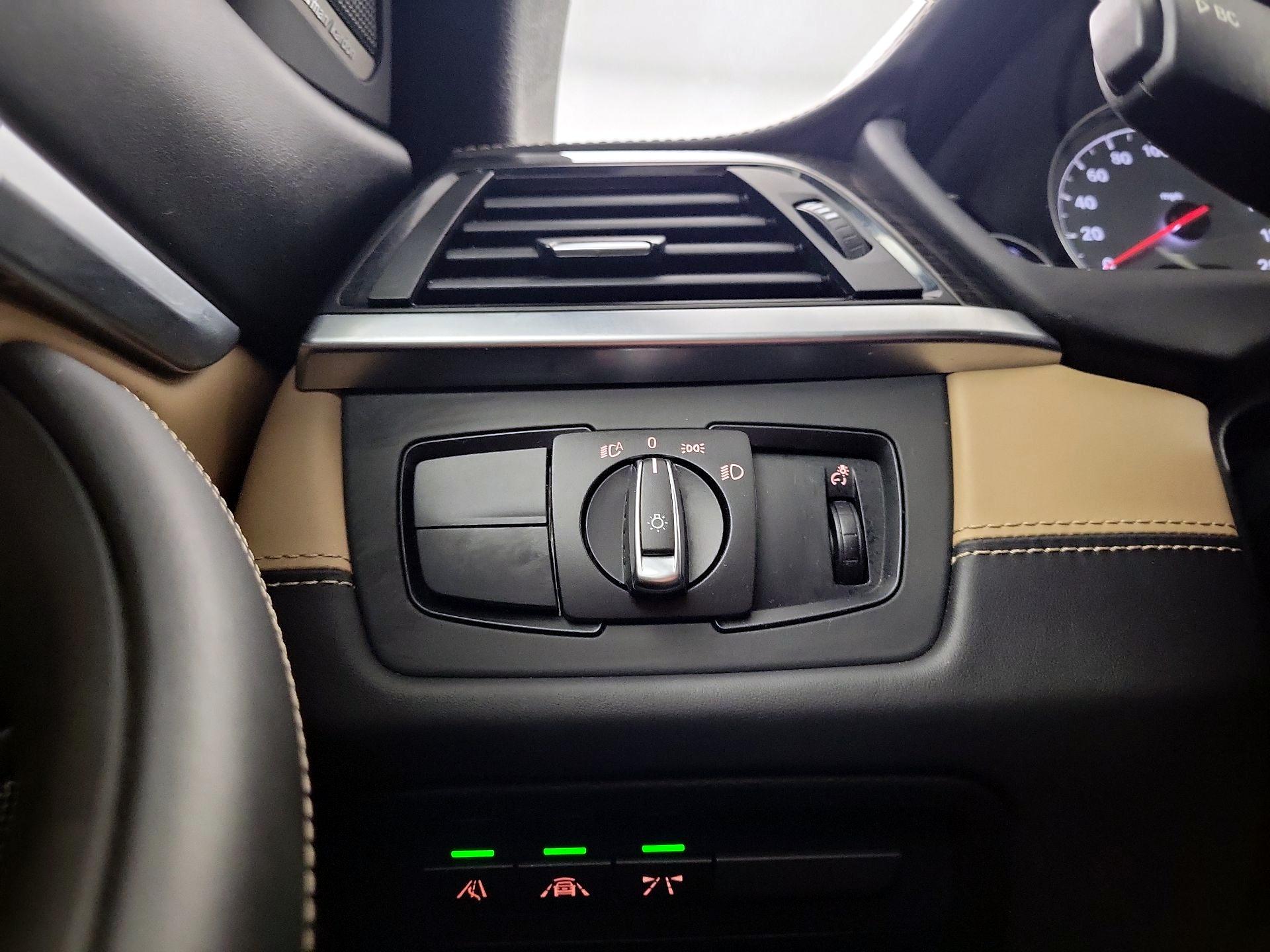 Thumbnail: 2015 BMW M4 - 11