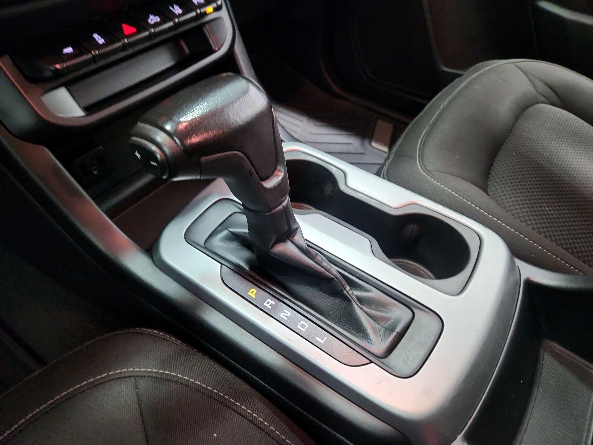 Thumbnail: 2019 Chevrolet Colorado - 17