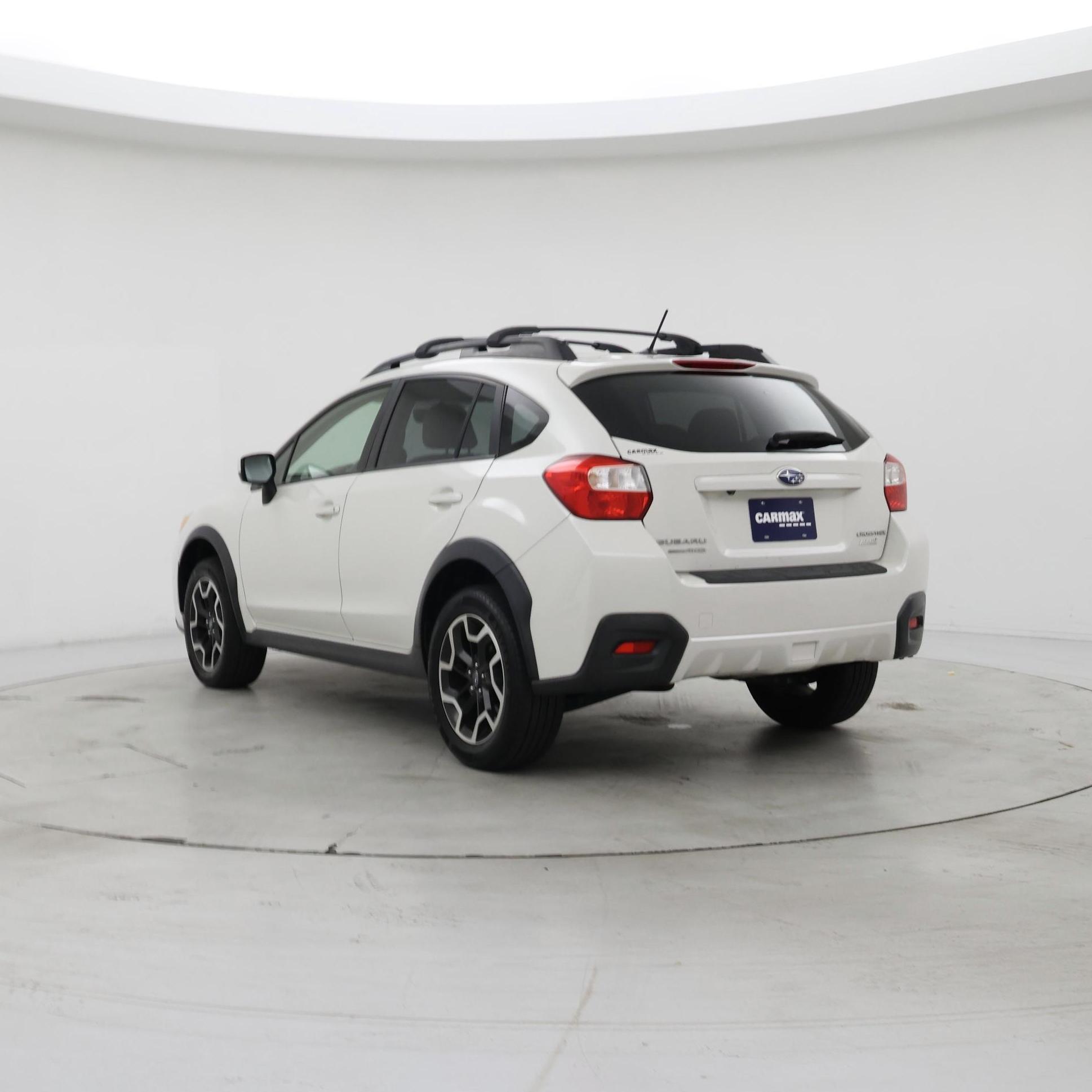 Thumbnail: 2017 Subaru Crosstrek - 2