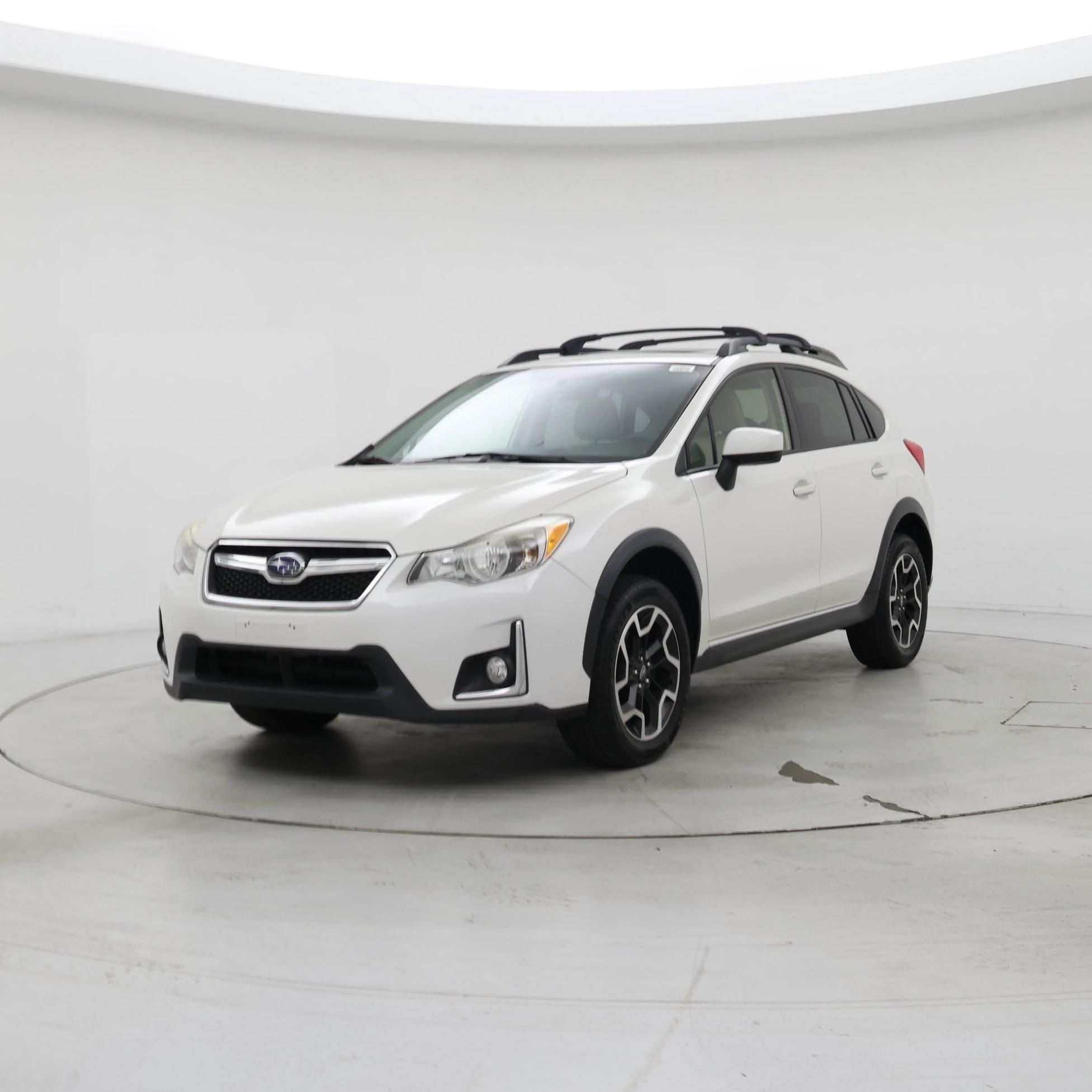 Thumbnail: 2017 Subaru Crosstrek - 4