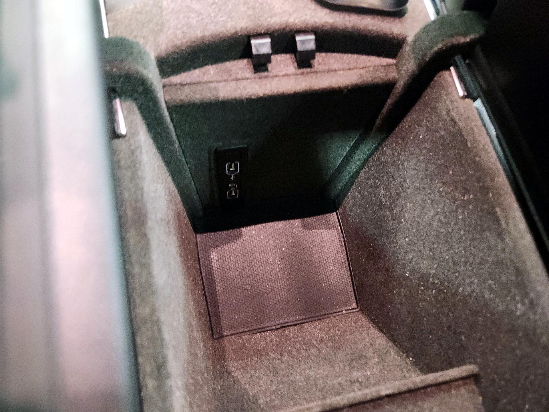 Thumbnail: 2018 Mercedes-Benz GLE - 19