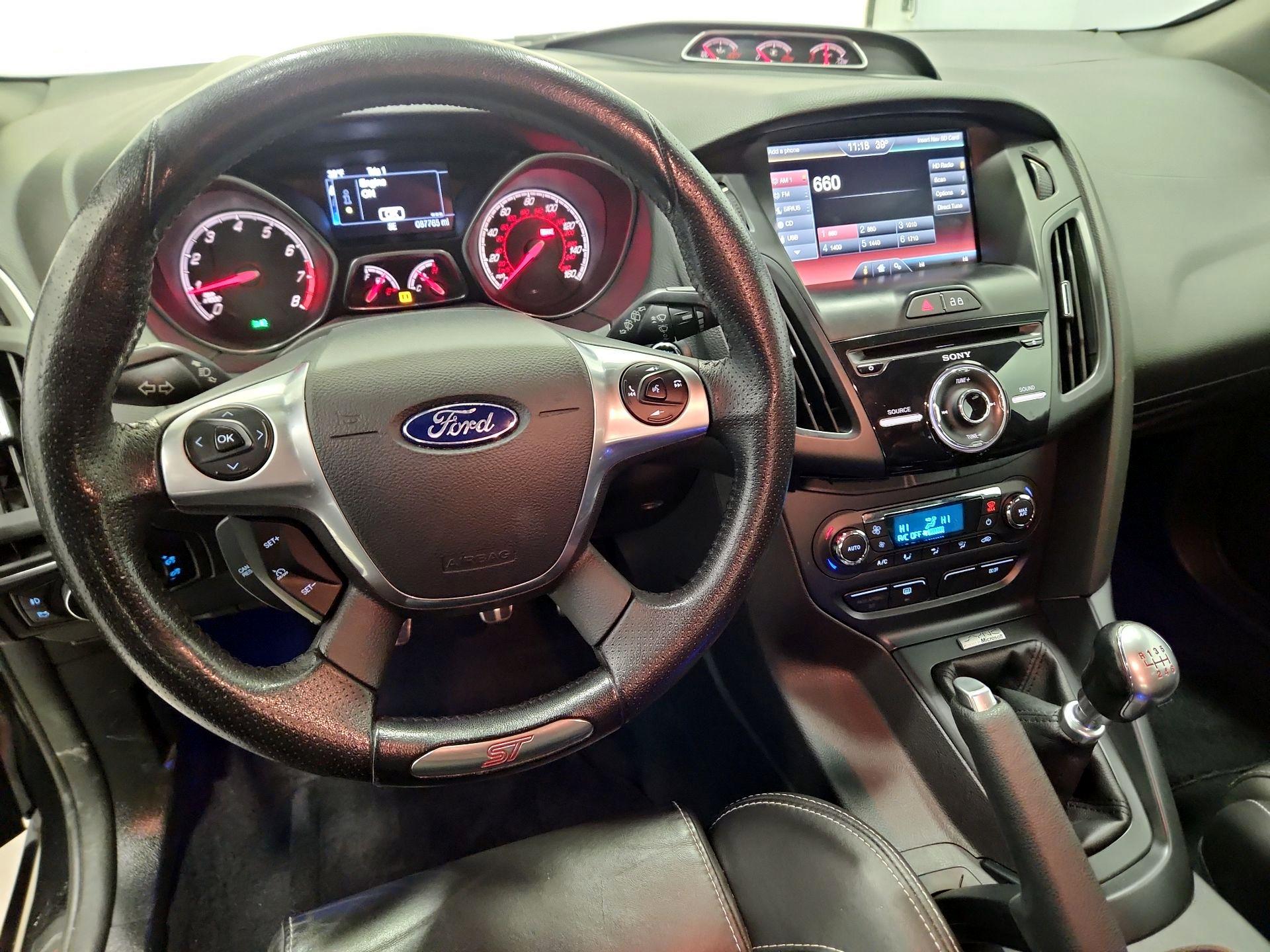 Thumbnail: 2014 Ford Focus - 9