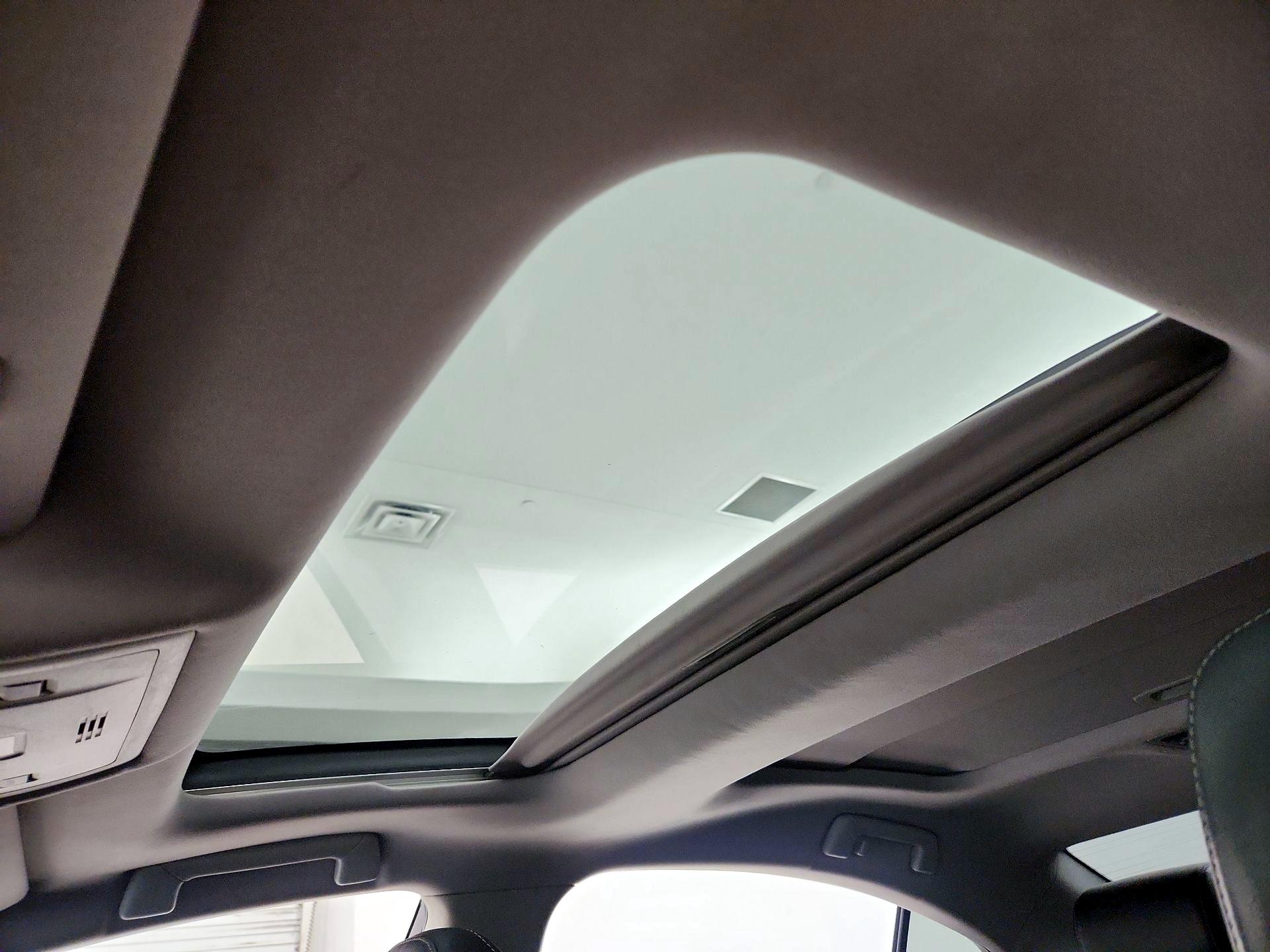 Thumbnail: 2017 Lexus ES - 20