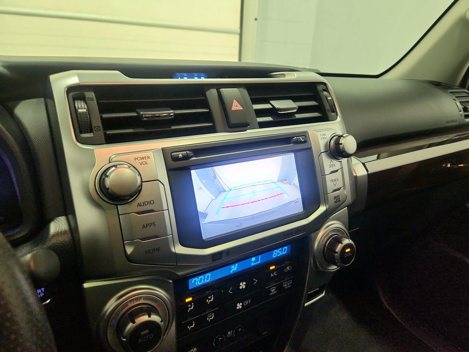 Thumbnail: 2019 Toyota 4Runner - 14