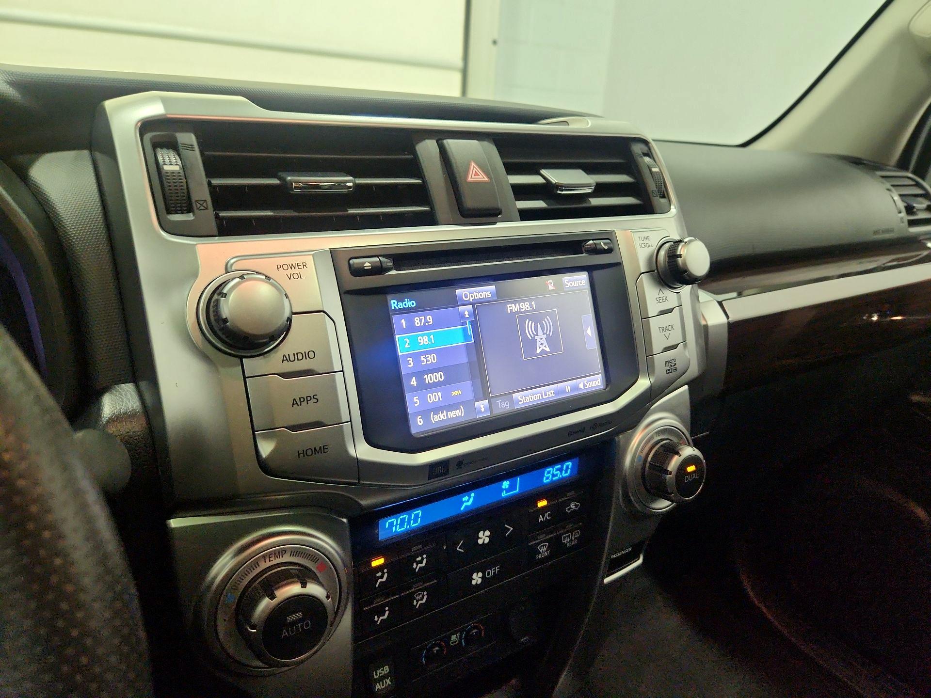 Thumbnail: 2019 Toyota 4Runner - 15