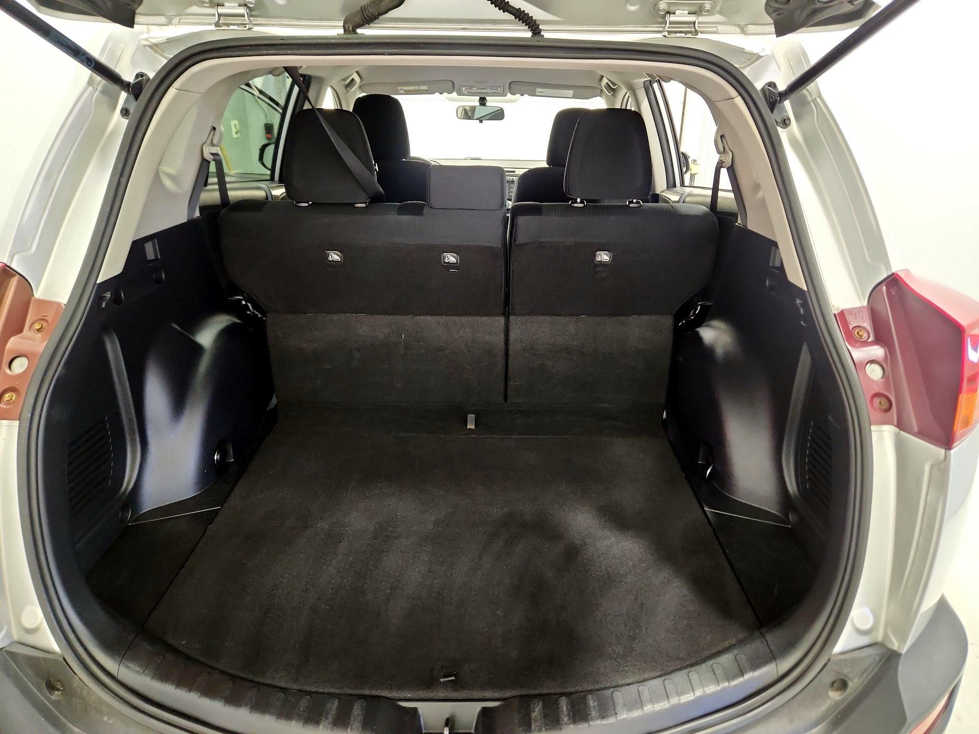 Thumbnail: 2014 Toyota RAV4 - 20