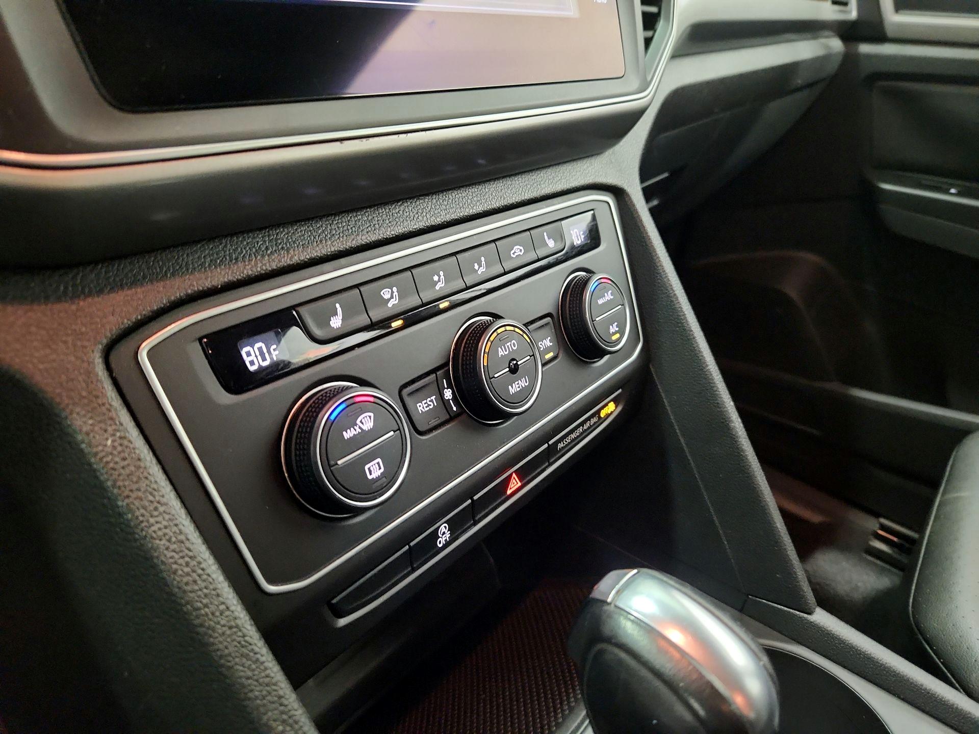 Thumbnail: 2019 Volkswagen Atlas - 16