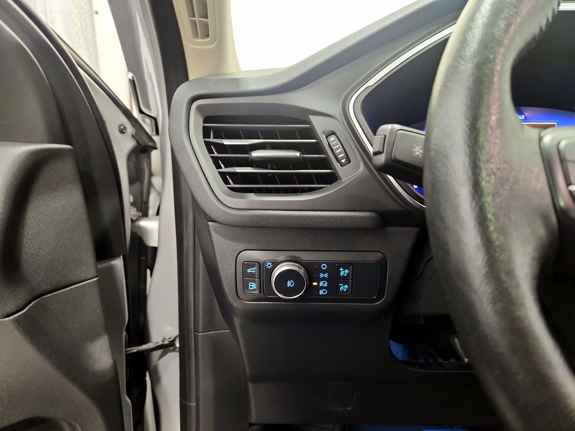 Thumbnail: 2020 Ford Escape - 13