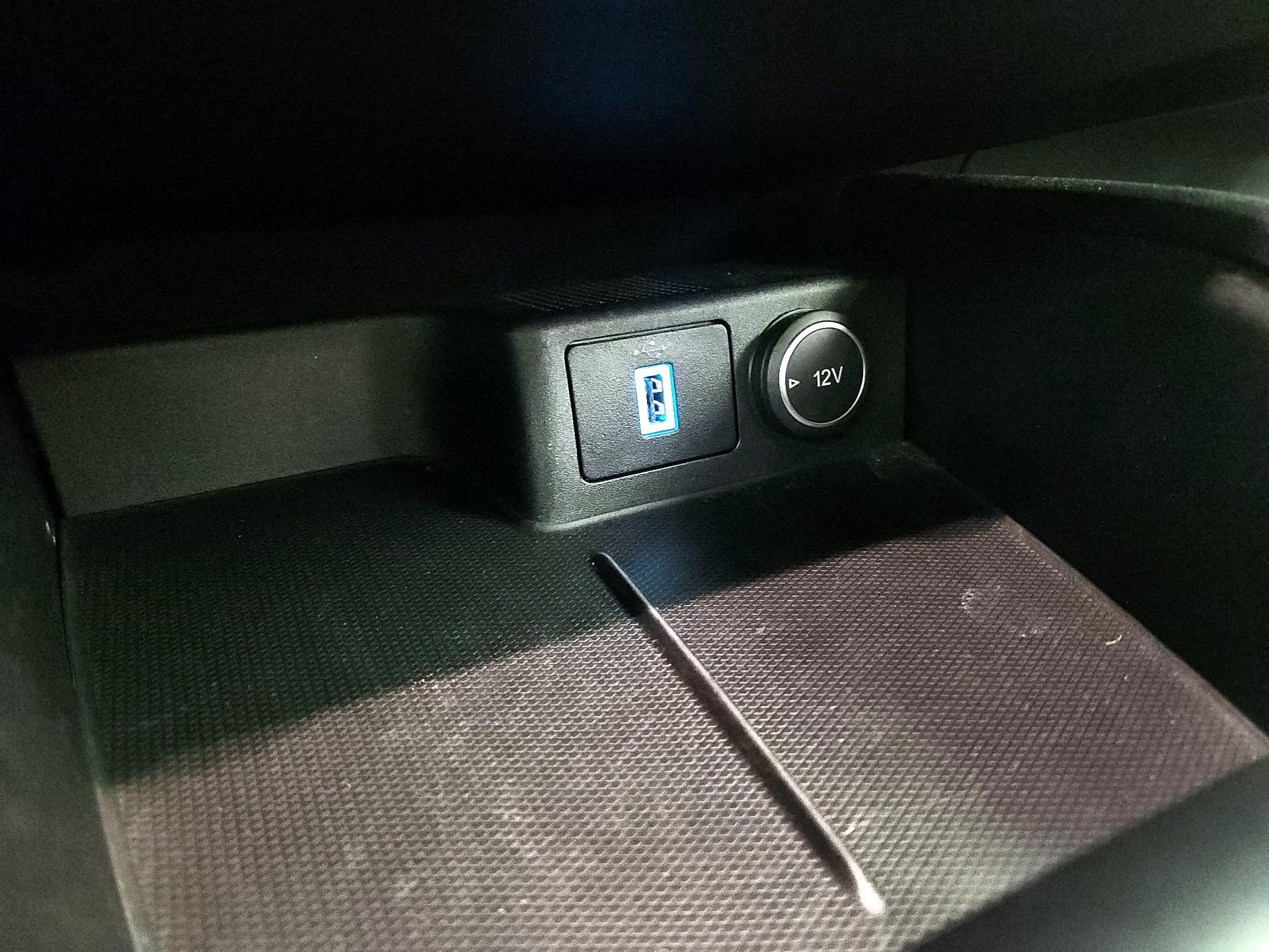 Thumbnail: 2020 Ford Escape - 19