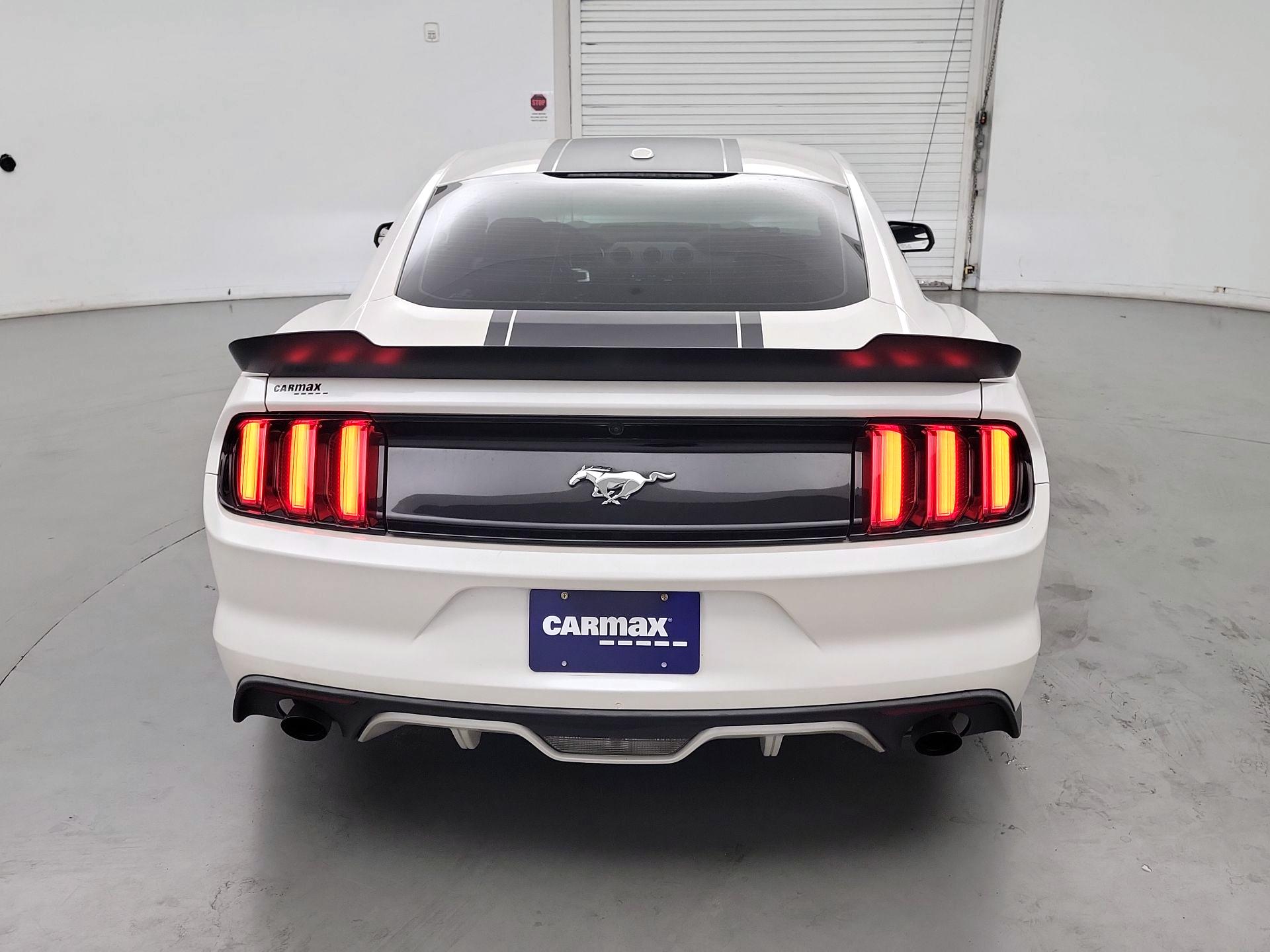 Thumbnail: 2017 Ford Mustang - 6