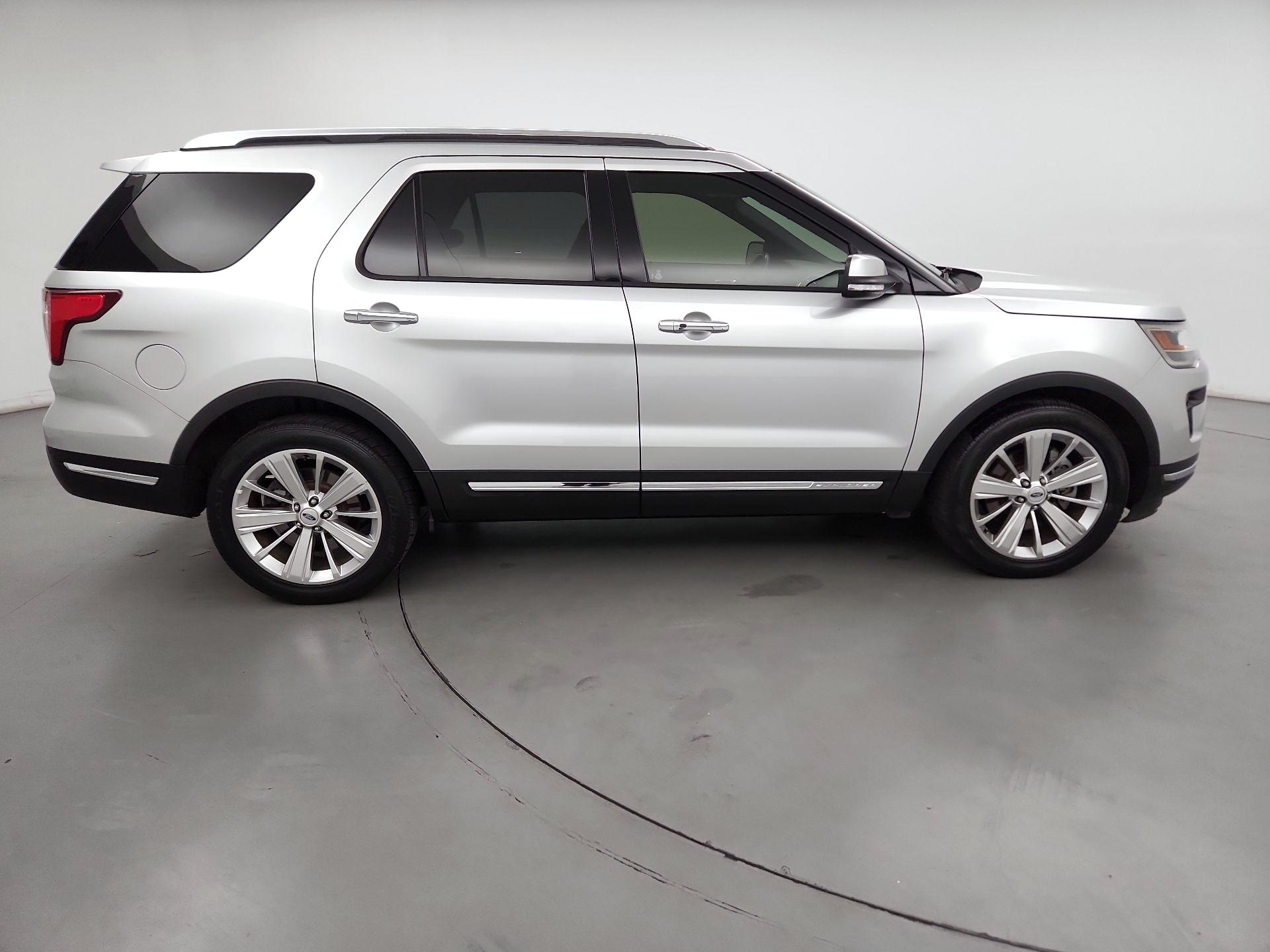 Thumbnail: 2019 Ford Explorer - 4