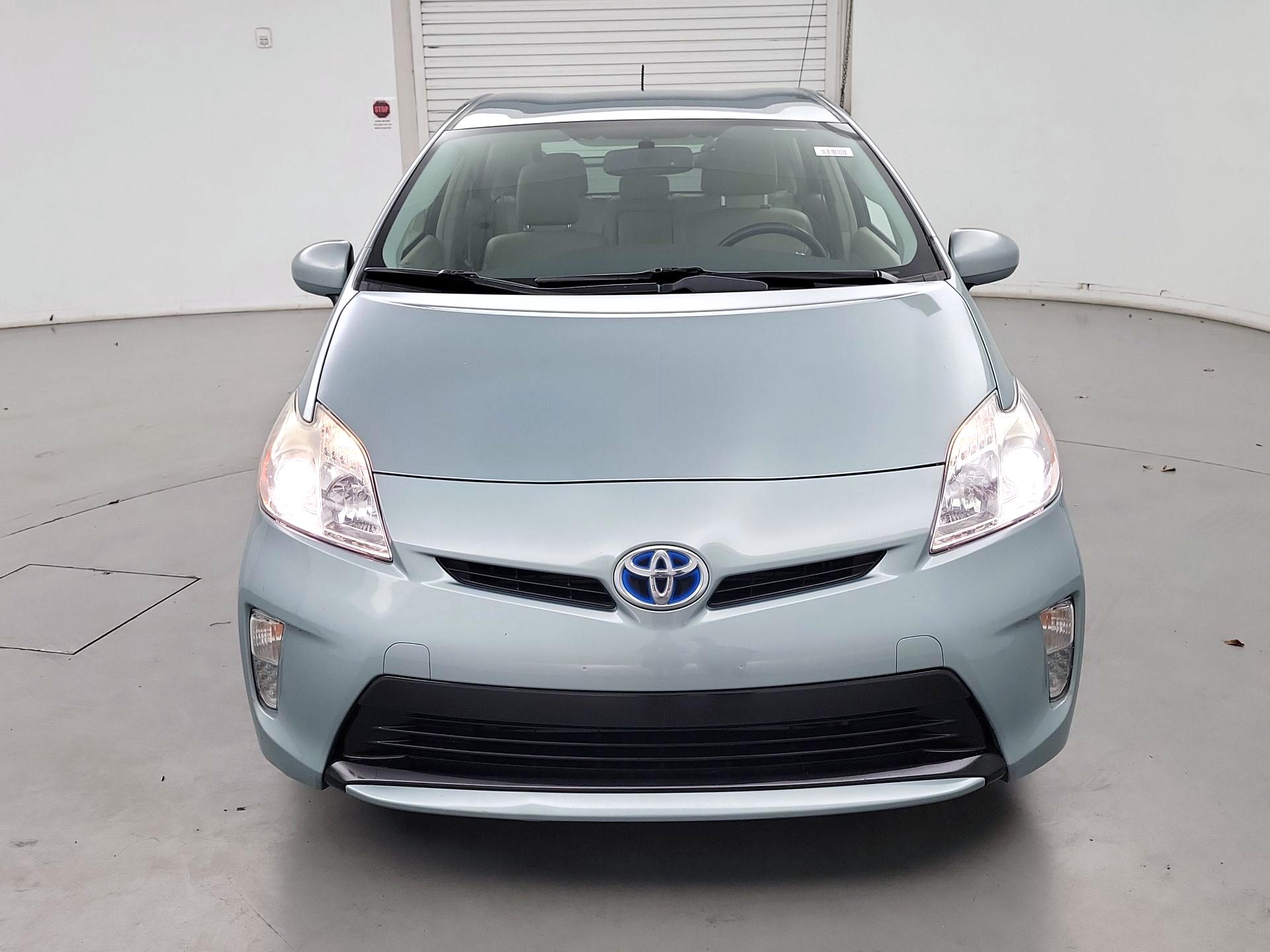 Thumbnail: 2014 Toyota Prius - 2