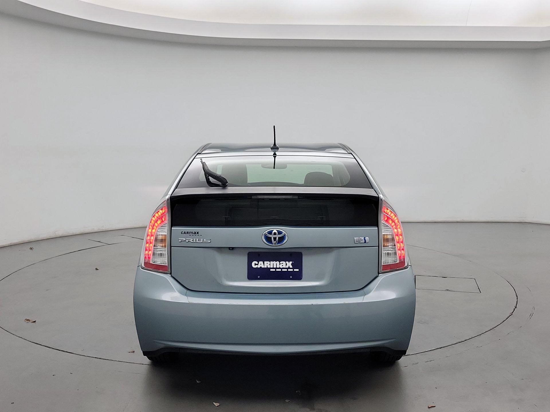 Thumbnail: 2014 Toyota Prius - 6