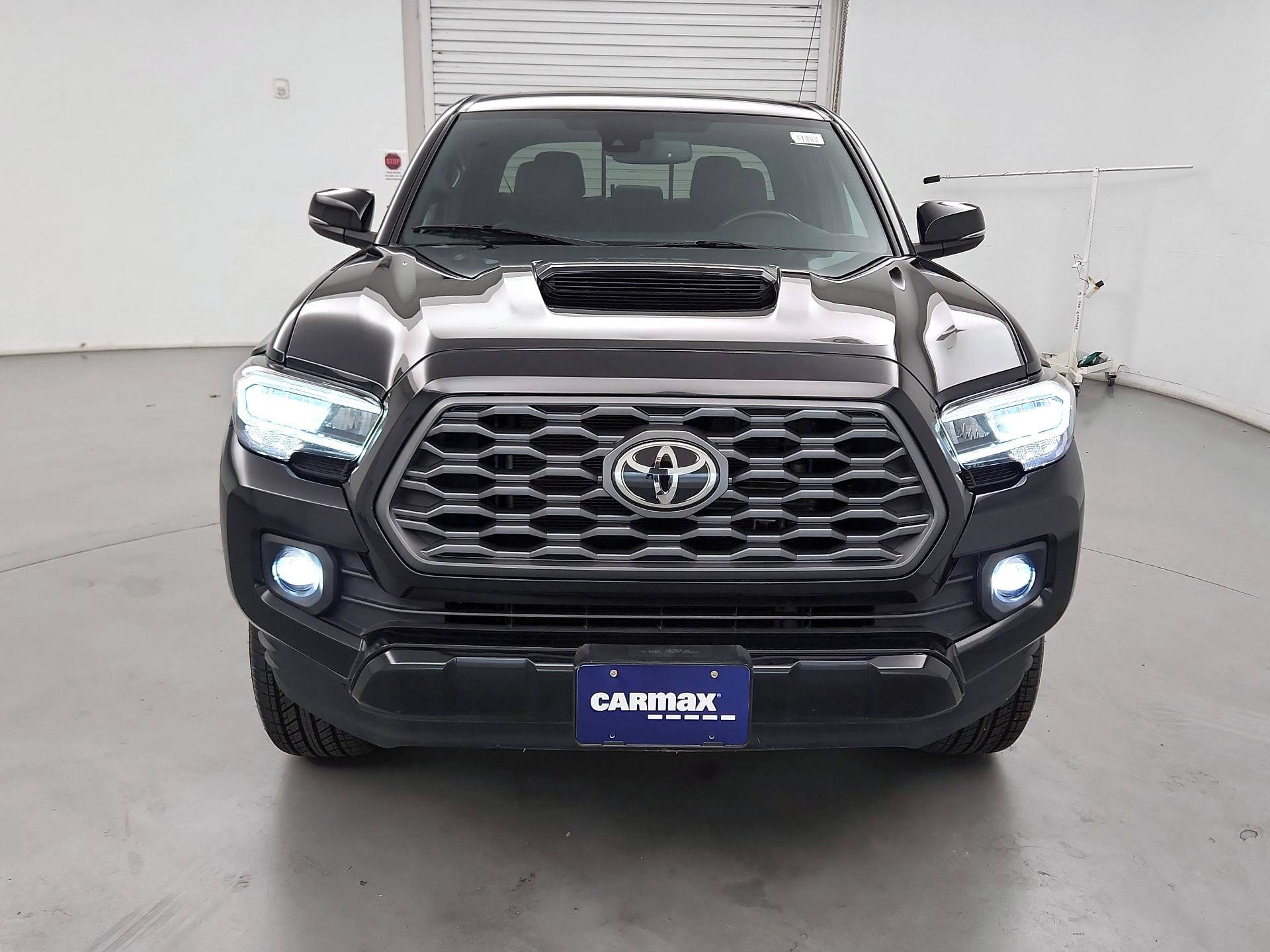 Thumbnail: 2020 Toyota Tacoma - 2