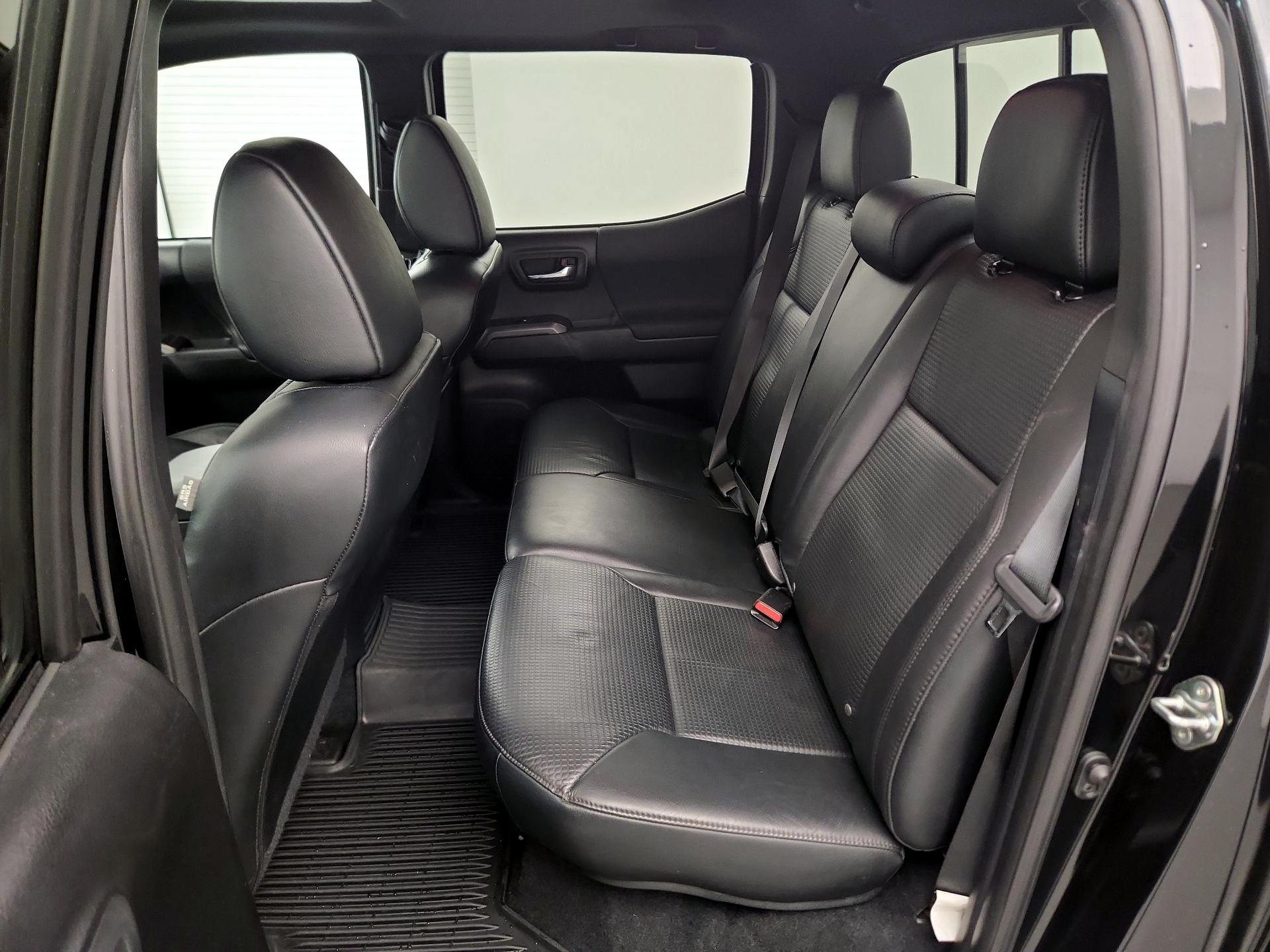 Thumbnail: 2020 Toyota Tacoma - 19