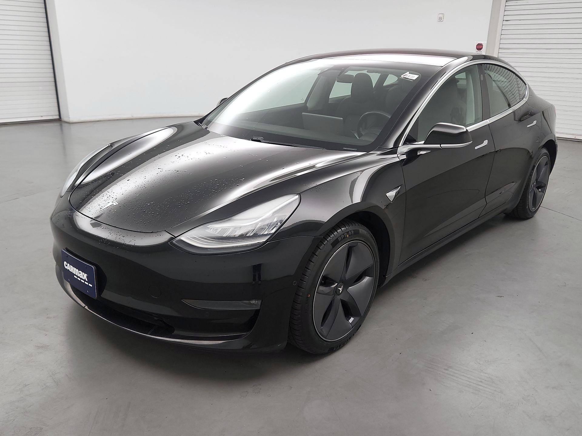 Thumbnail: 2019 Tesla Model 3 - 3