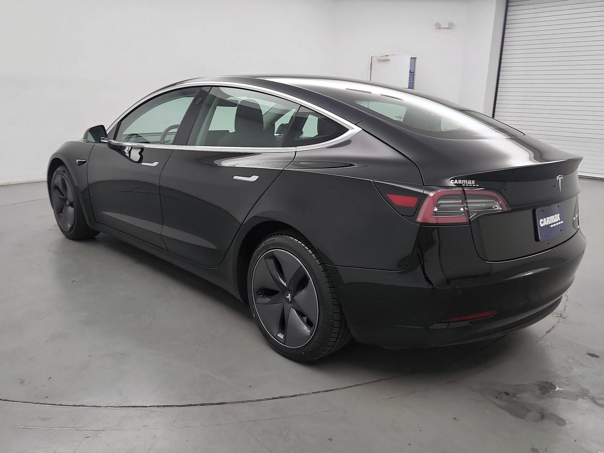 Thumbnail: 2019 Tesla Model 3 - 7