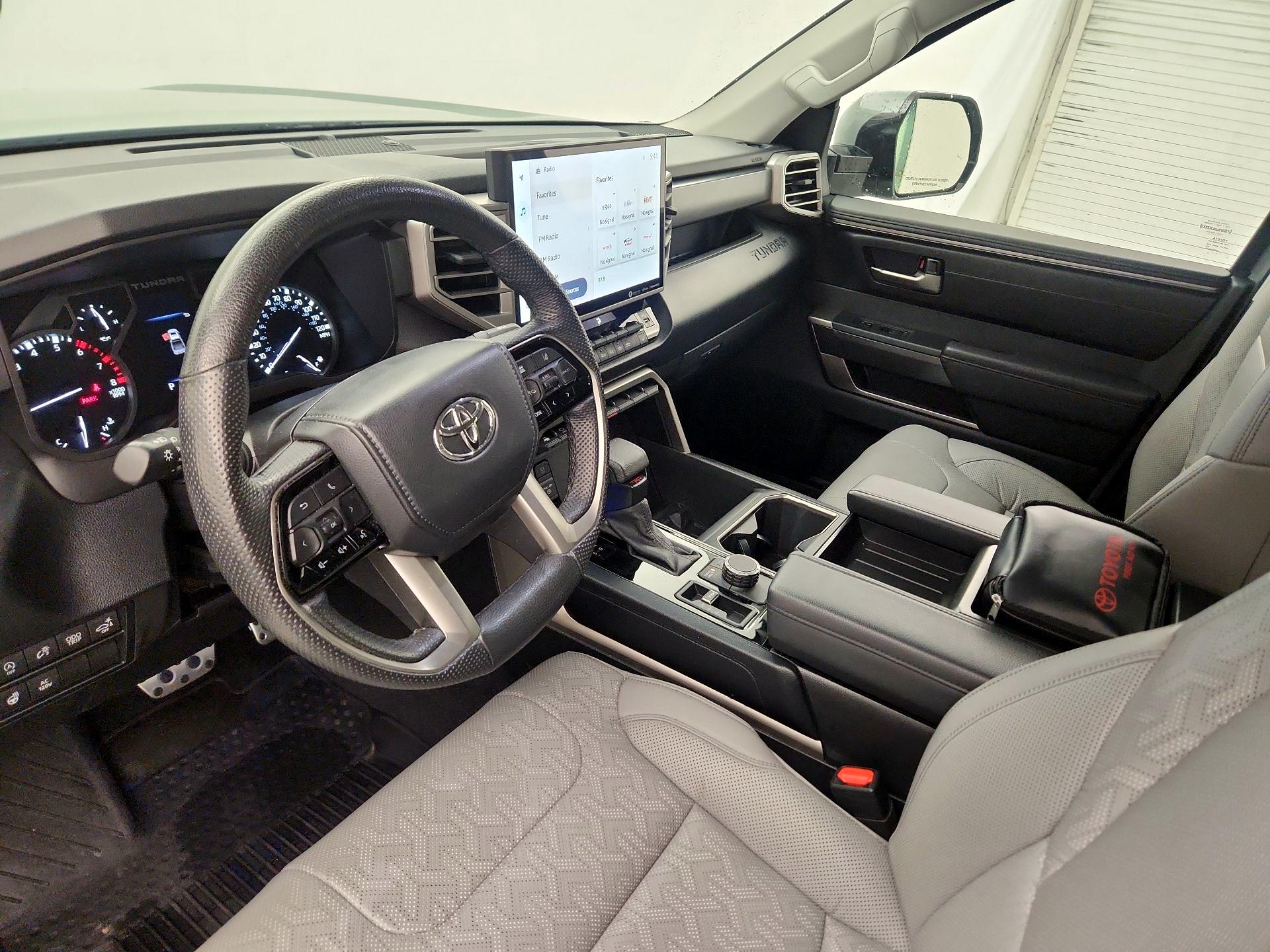 Thumbnail: 2024 Toyota Tundra - 11